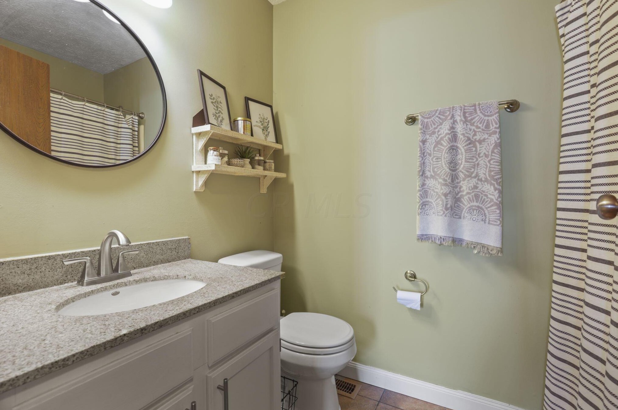 926 Cherry Bud Dr, Columbus OH 43228-5728 exterior