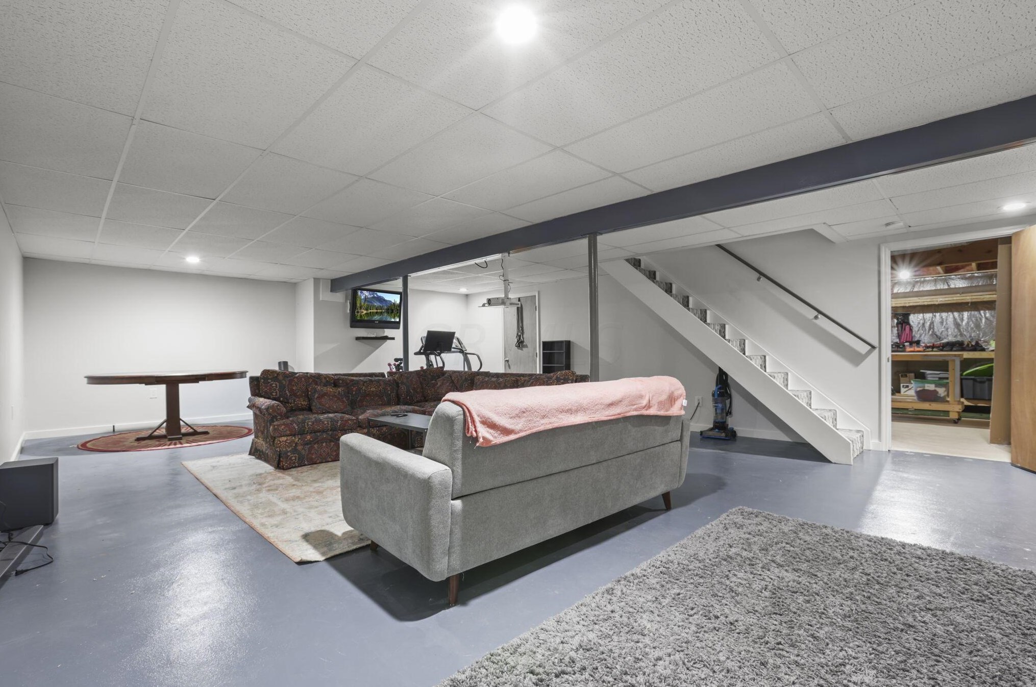 926 Cherry Bud Dr, Columbus OH 43228-5728 exterior