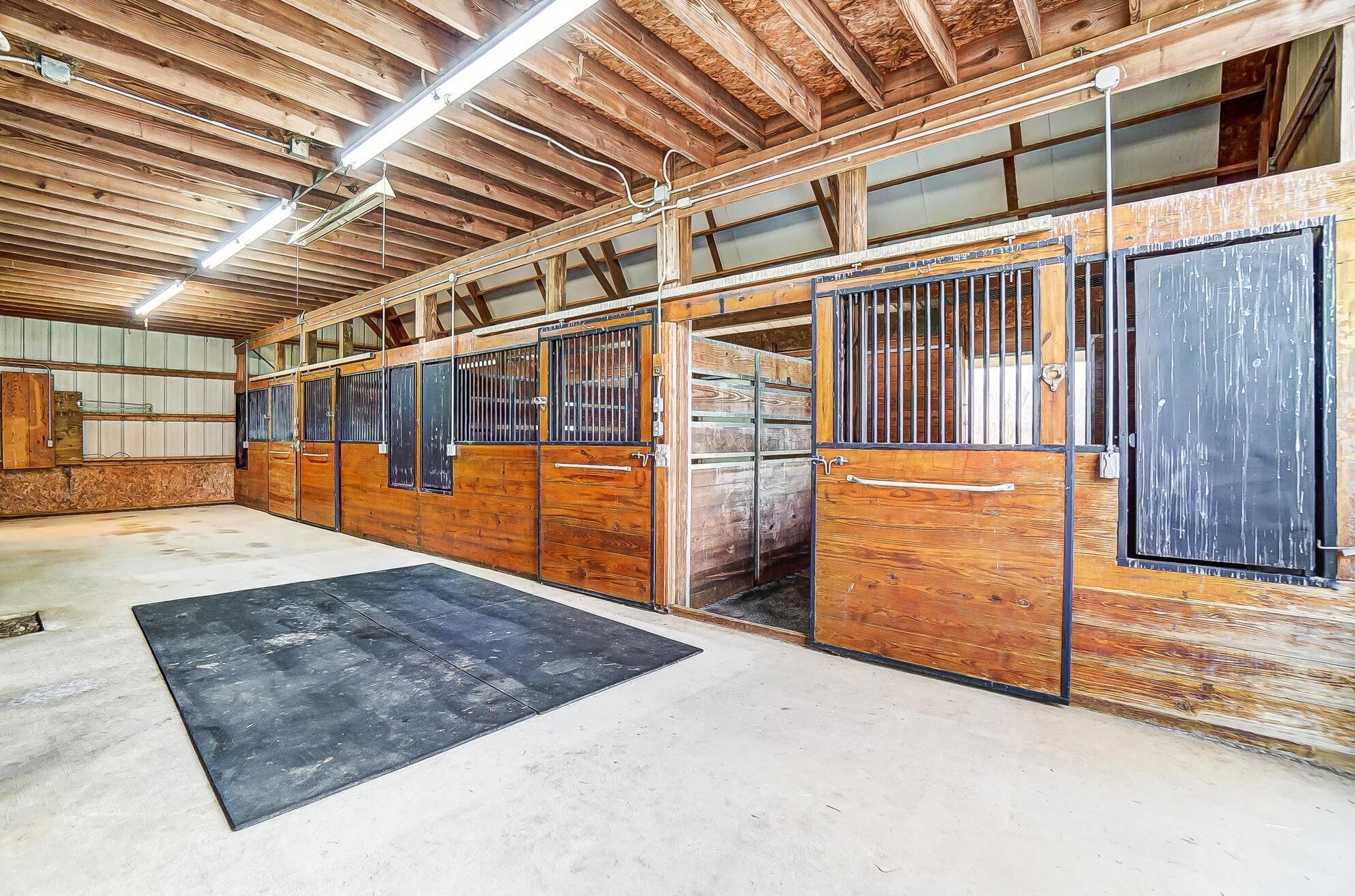 1885 Funderburg Rd, New Carlisle OH  45344-9557 exterior