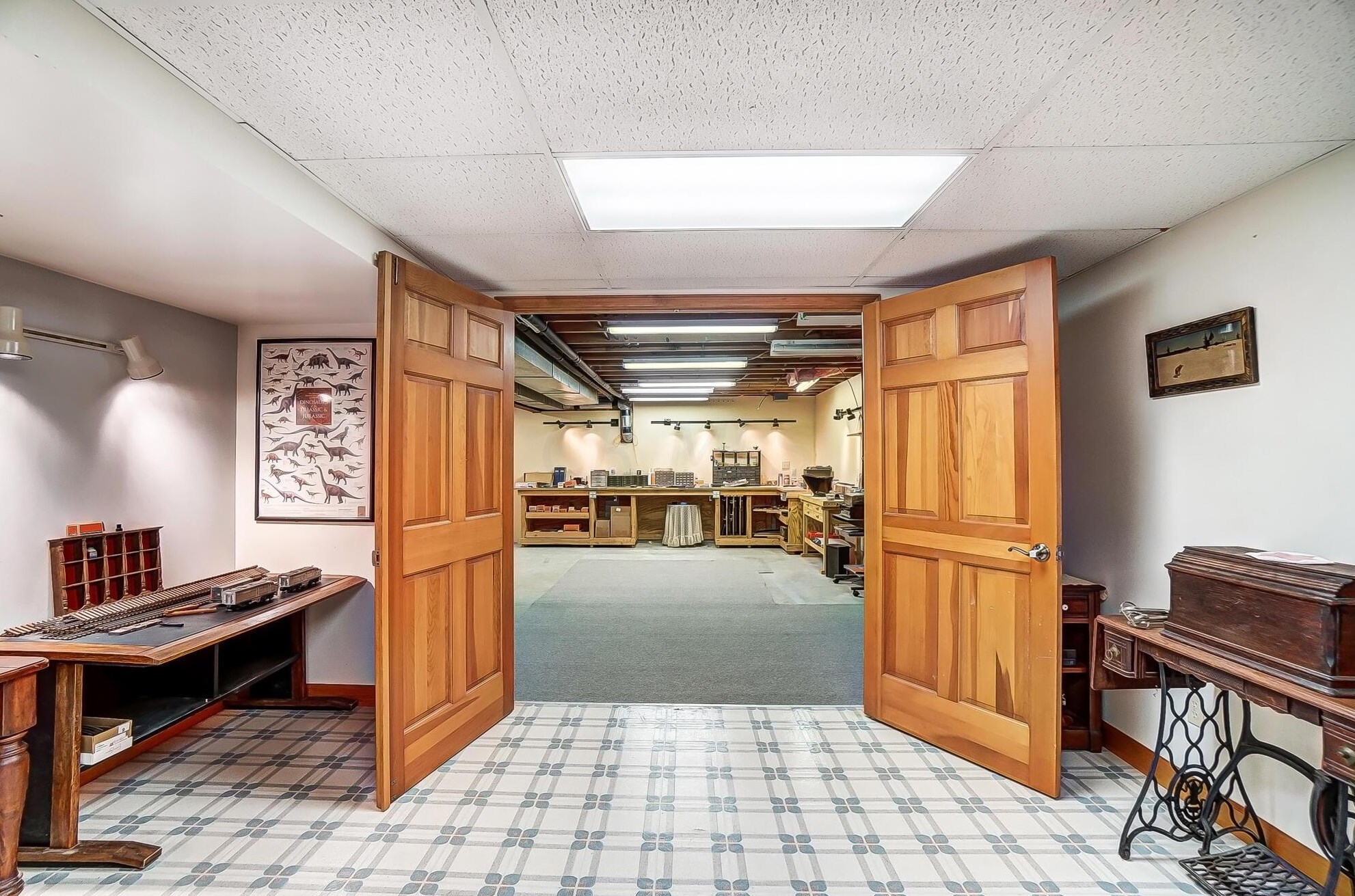 1885 Funderburg Rd, New Carlisle OH  45344-9557 exterior