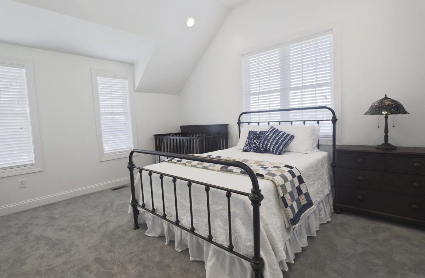 416 Lakeview Heights Dr, Howard OH  43028-9565 exterior