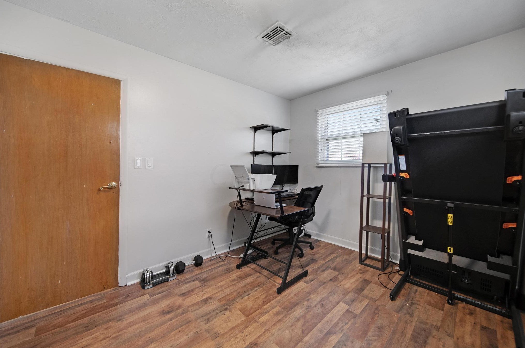 1602 Vilardo Ln, Columbus OH  43227-3630 exterior