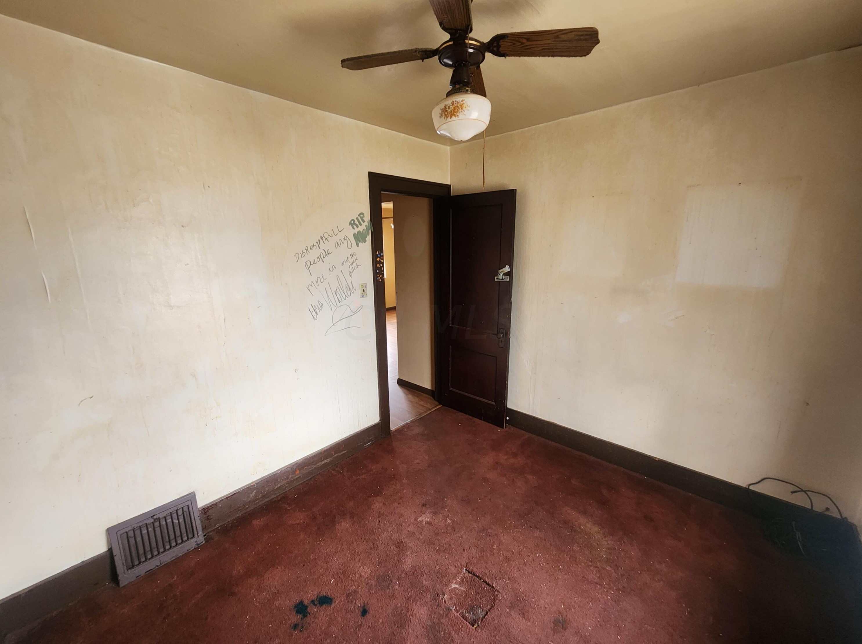 2398 5th St, Columbus OH 43207-2903 exterior