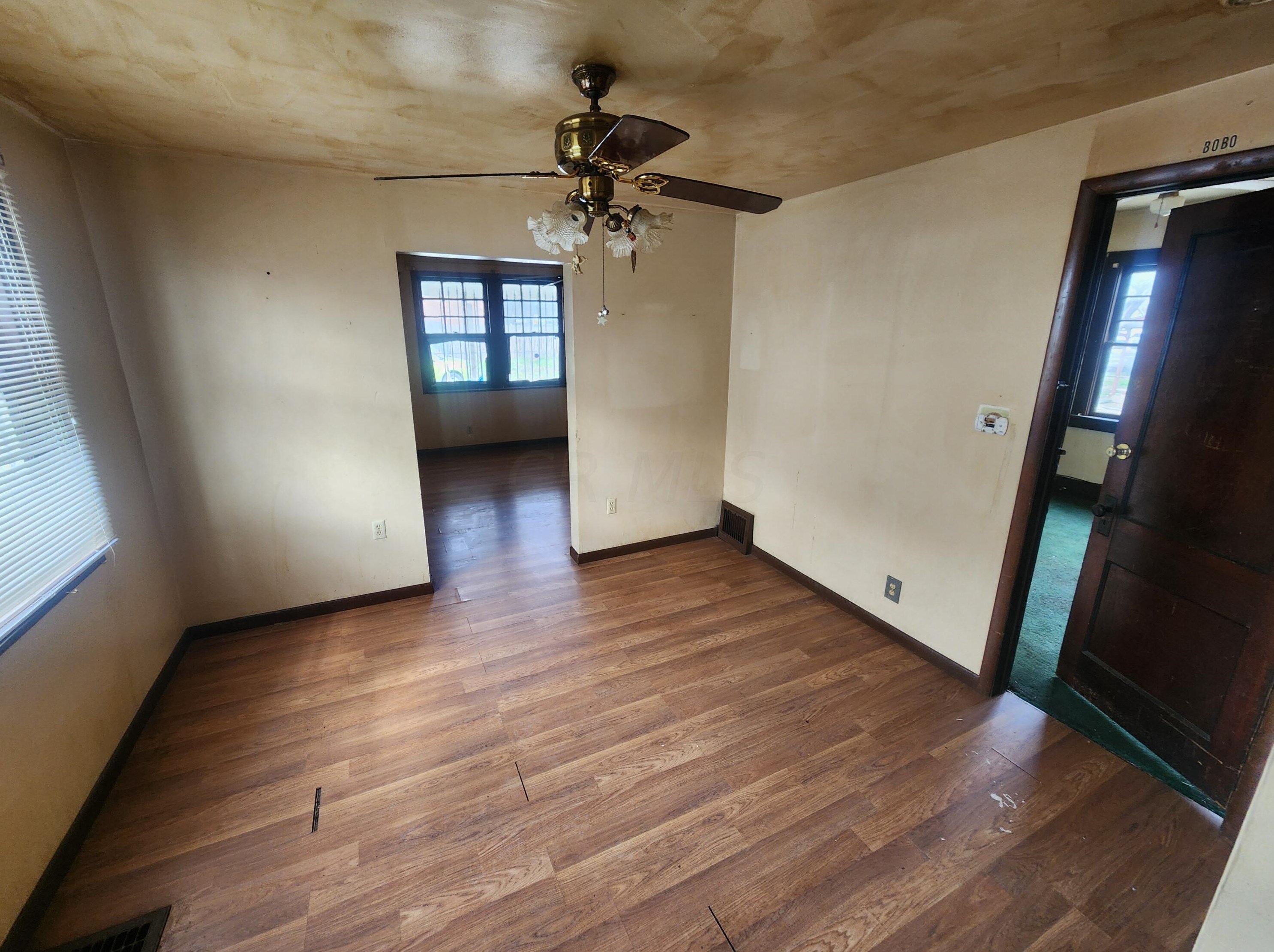 2398 5th St, Columbus OH 43207-2903 exterior