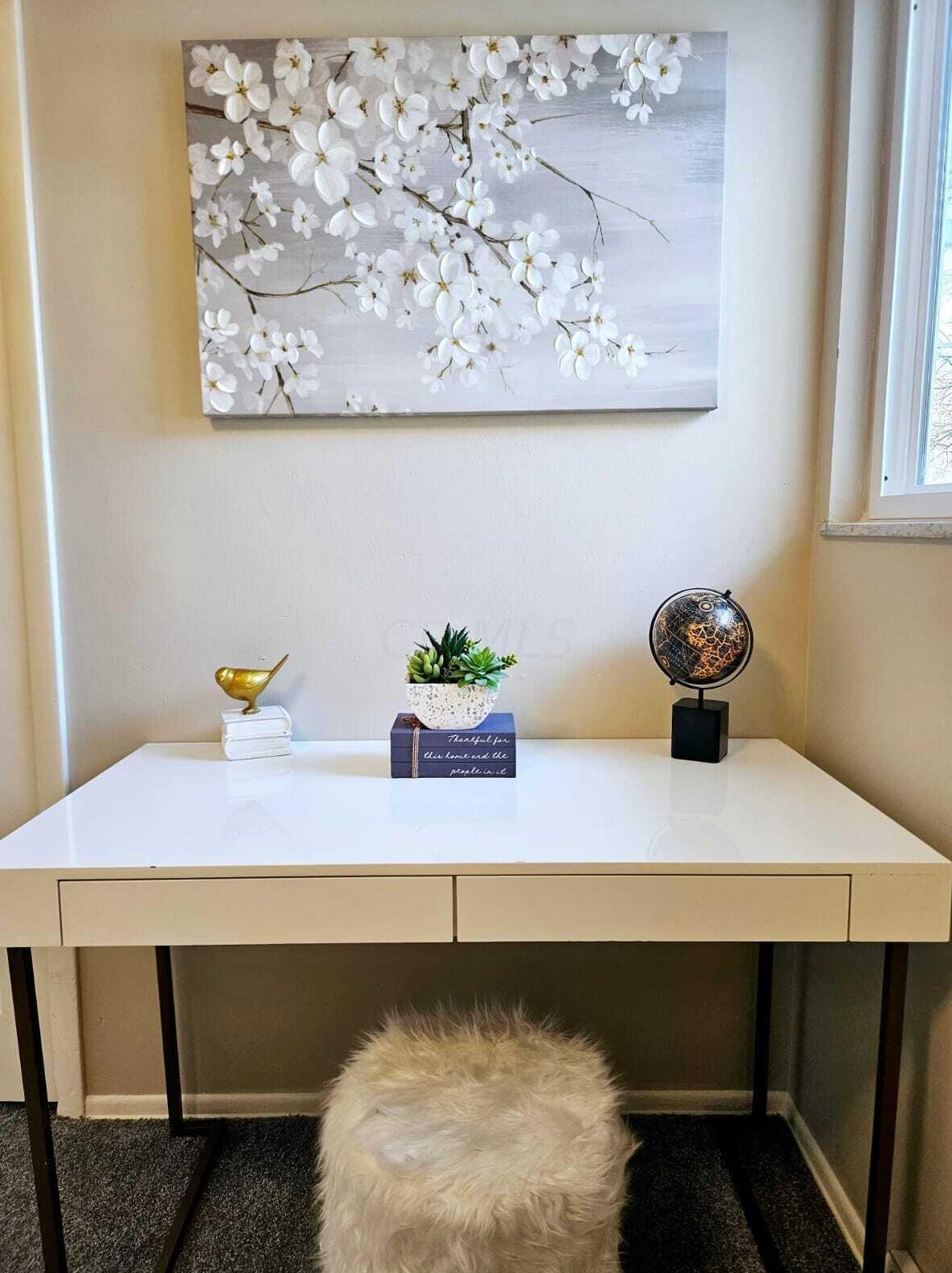 2022 Sharbot Dr, Columbus OH  43229-5761 exterior