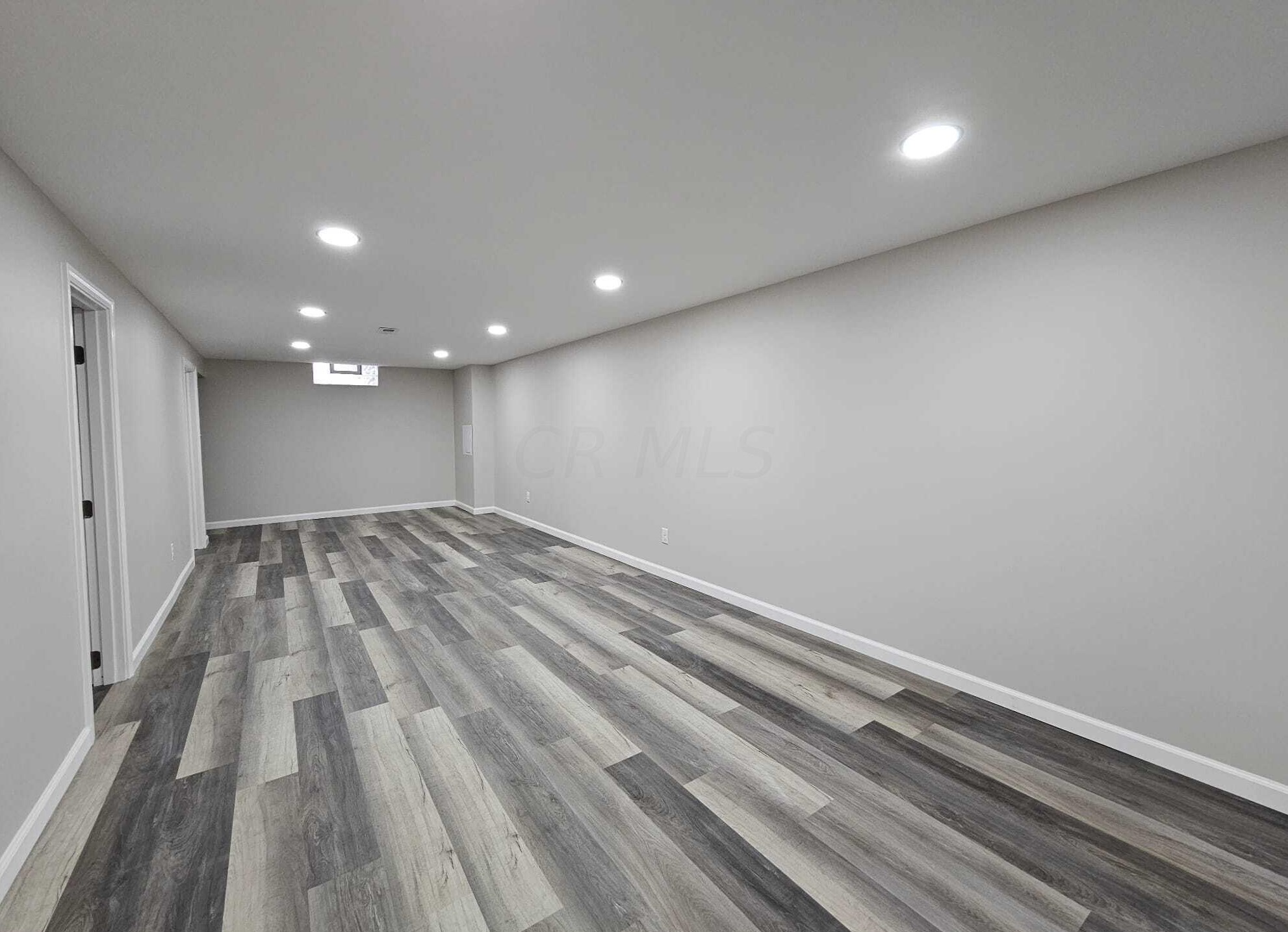 2022 Sharbot Dr, Columbus OH  43229-5761 exterior