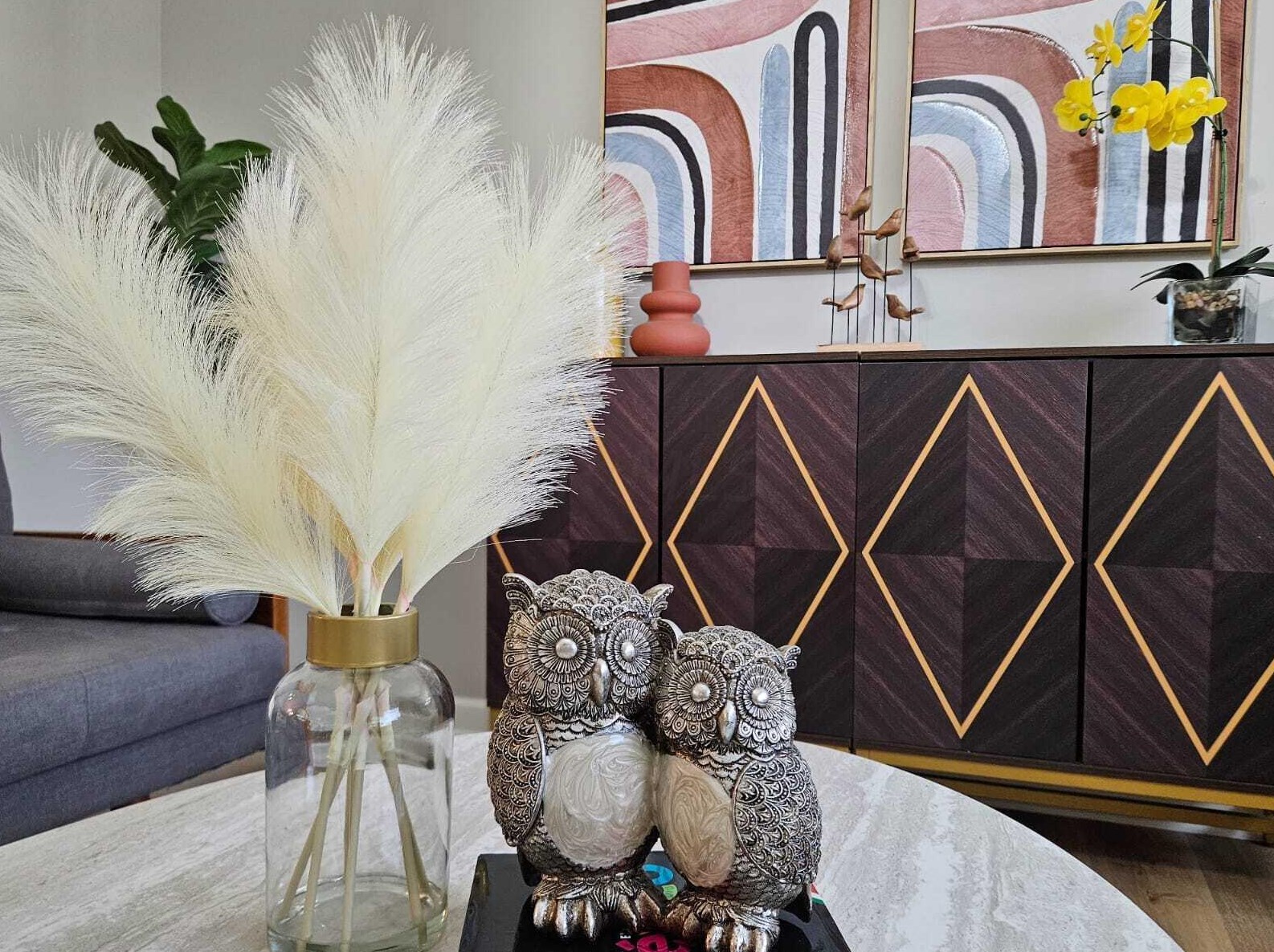 2022 Sharbot Dr, Columbus OH  43229-5761 exterior