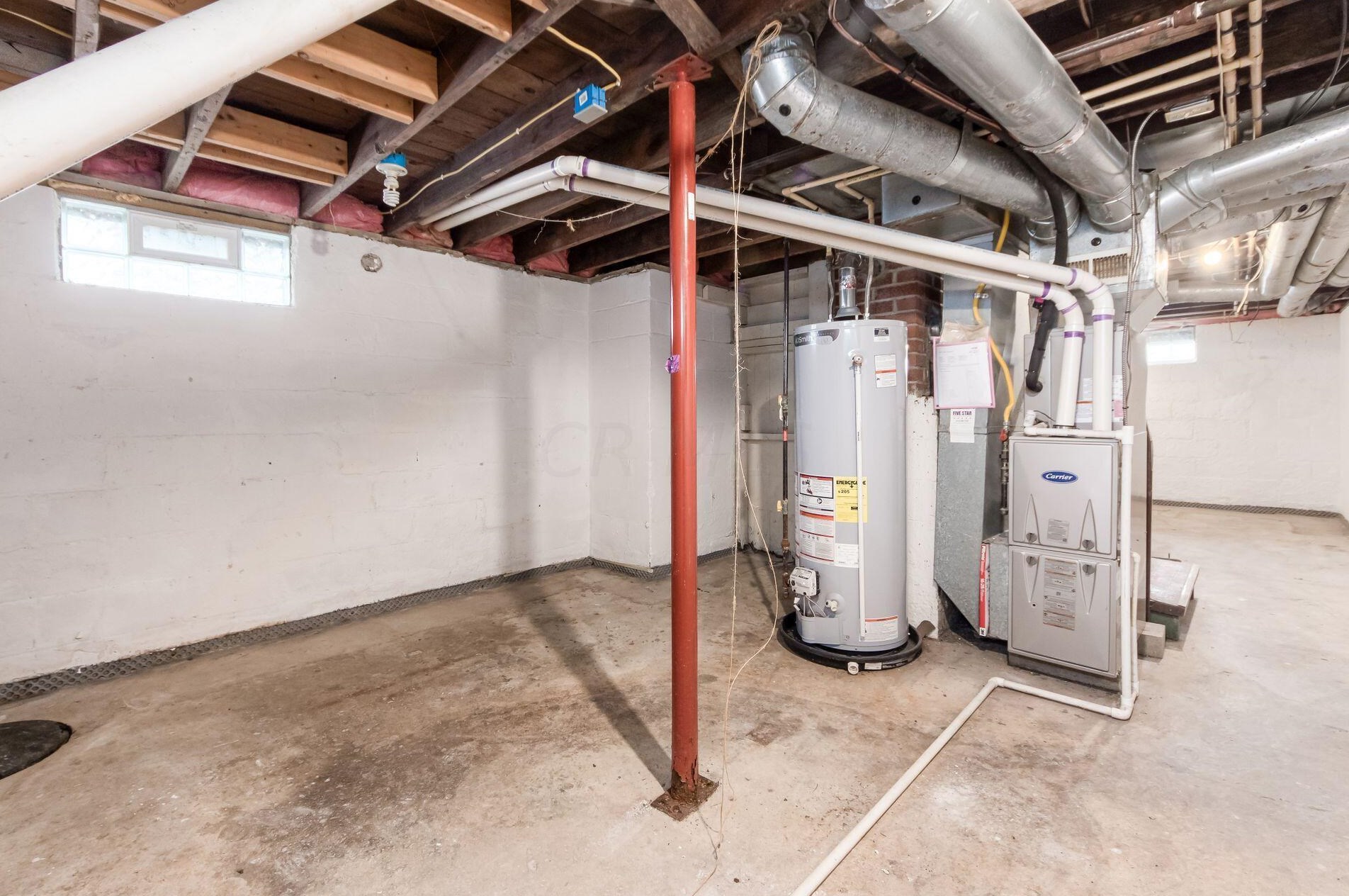 219 Edgevale Rd, Columbus OH 43221-1216 exterior