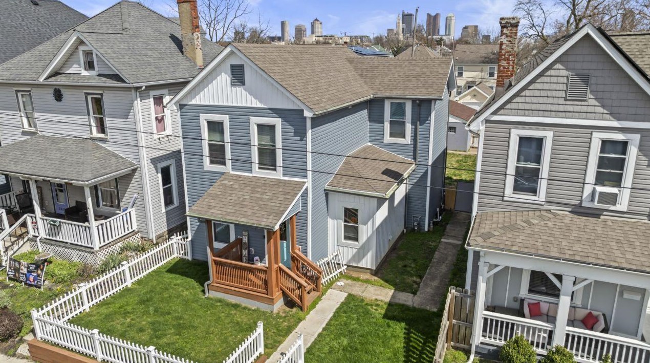 252 Cypress Ave, Columbus OH 43223-1405 exterior