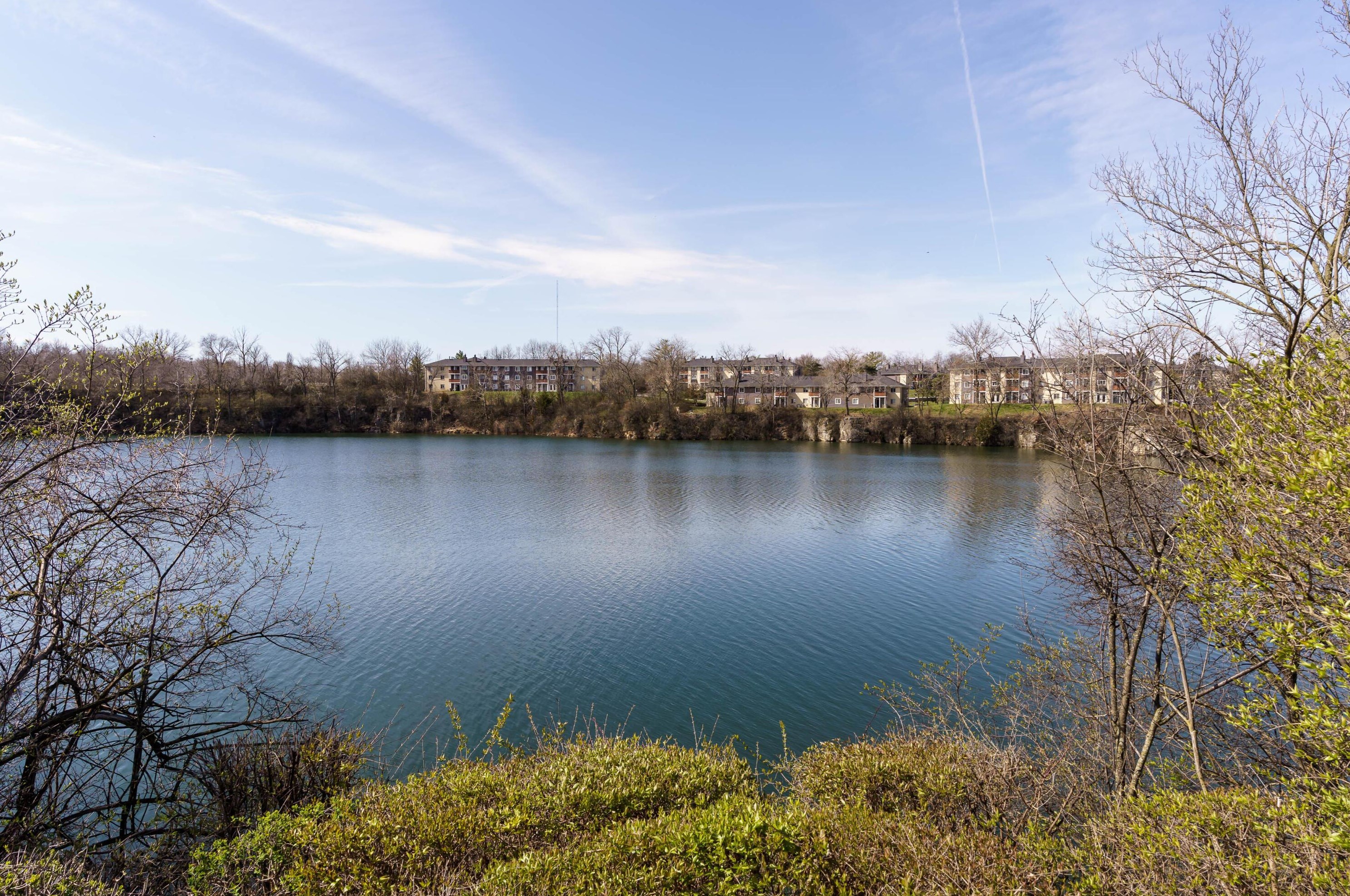 1437 Cliff Ct, Columbus OH 43204-3818 exterior