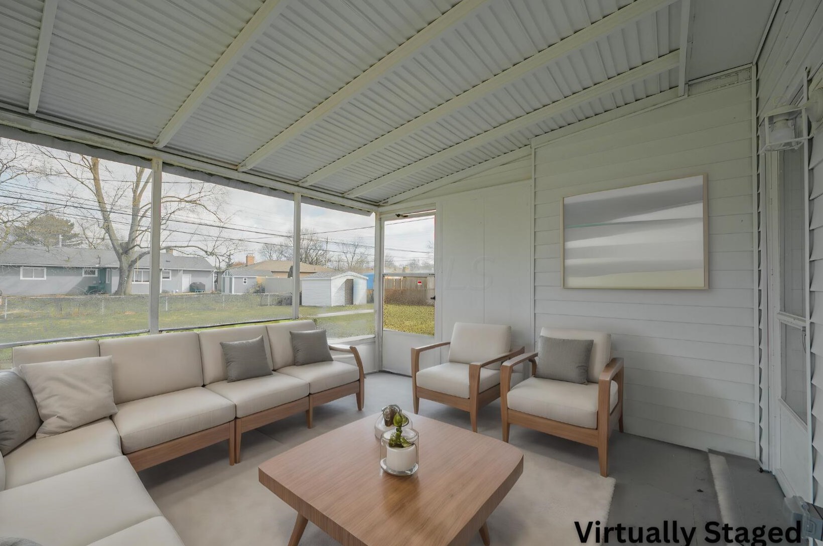 3222 Briggs Rd, Columbus OH 43204-1702 exterior