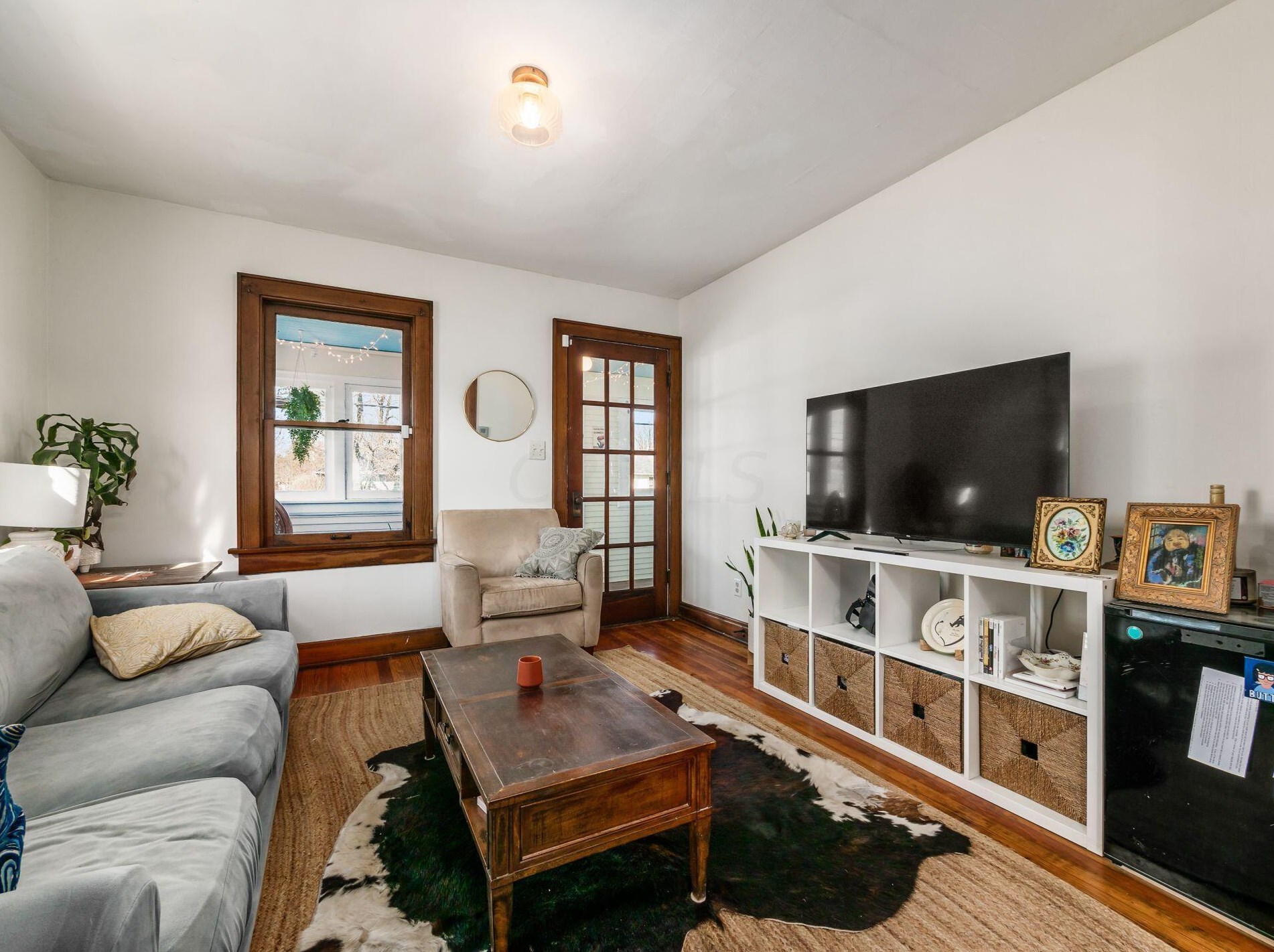 2908 Fairwood Ave, Columbus OH  43207-2651 exterior