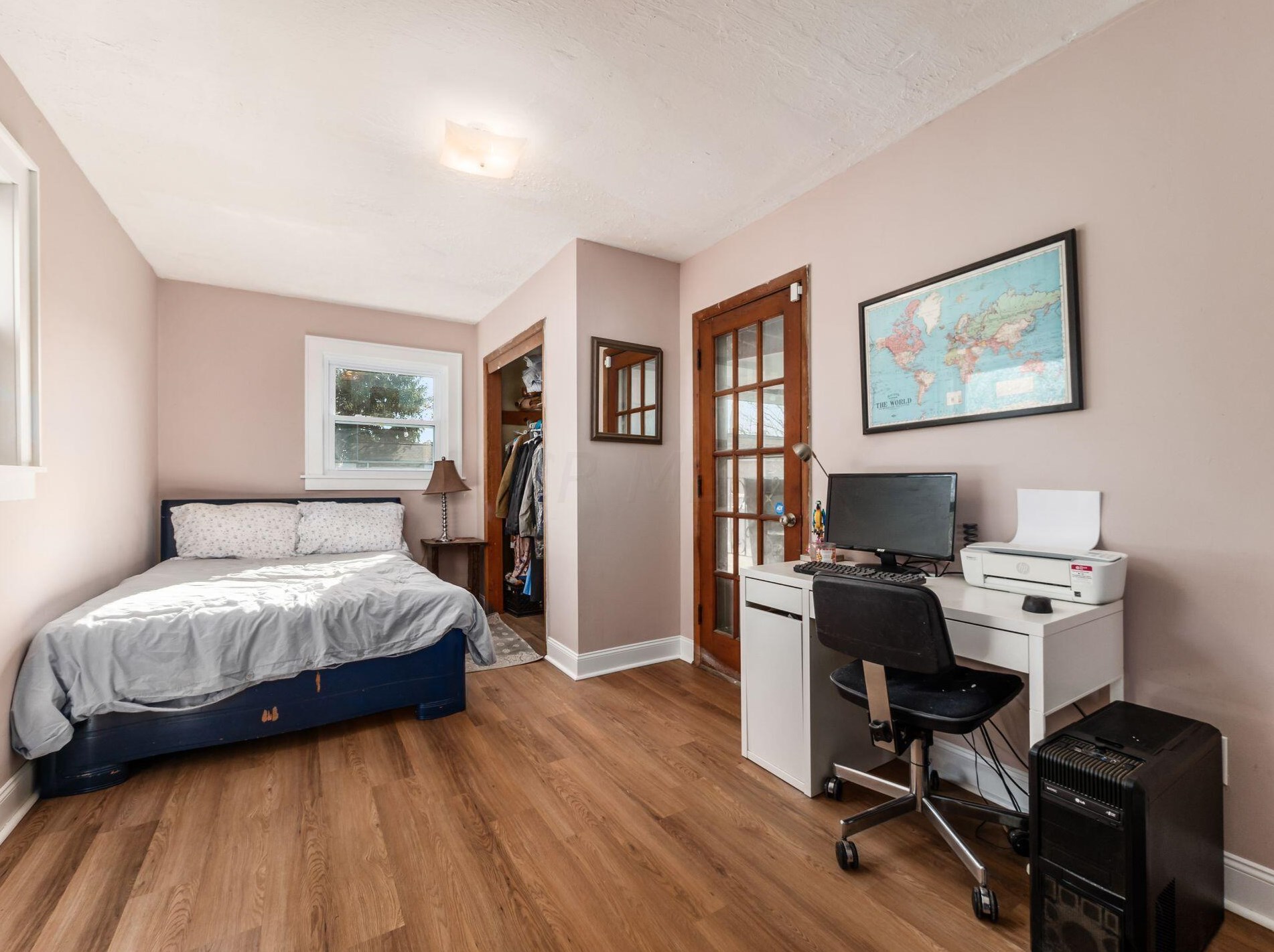 2908 Fairwood Ave, Columbus OH  43207-2651 exterior