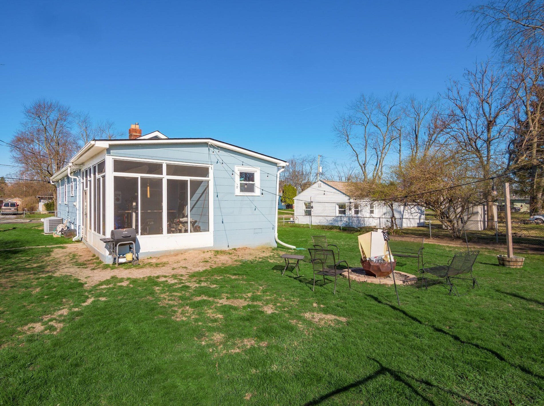 2908 Fairwood Ave, Columbus OH  43207-2651 exterior