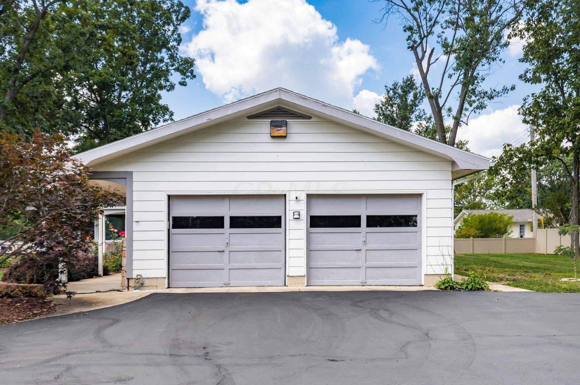 1040 Collins Ave, Marysville OH  43040-1313 exterior