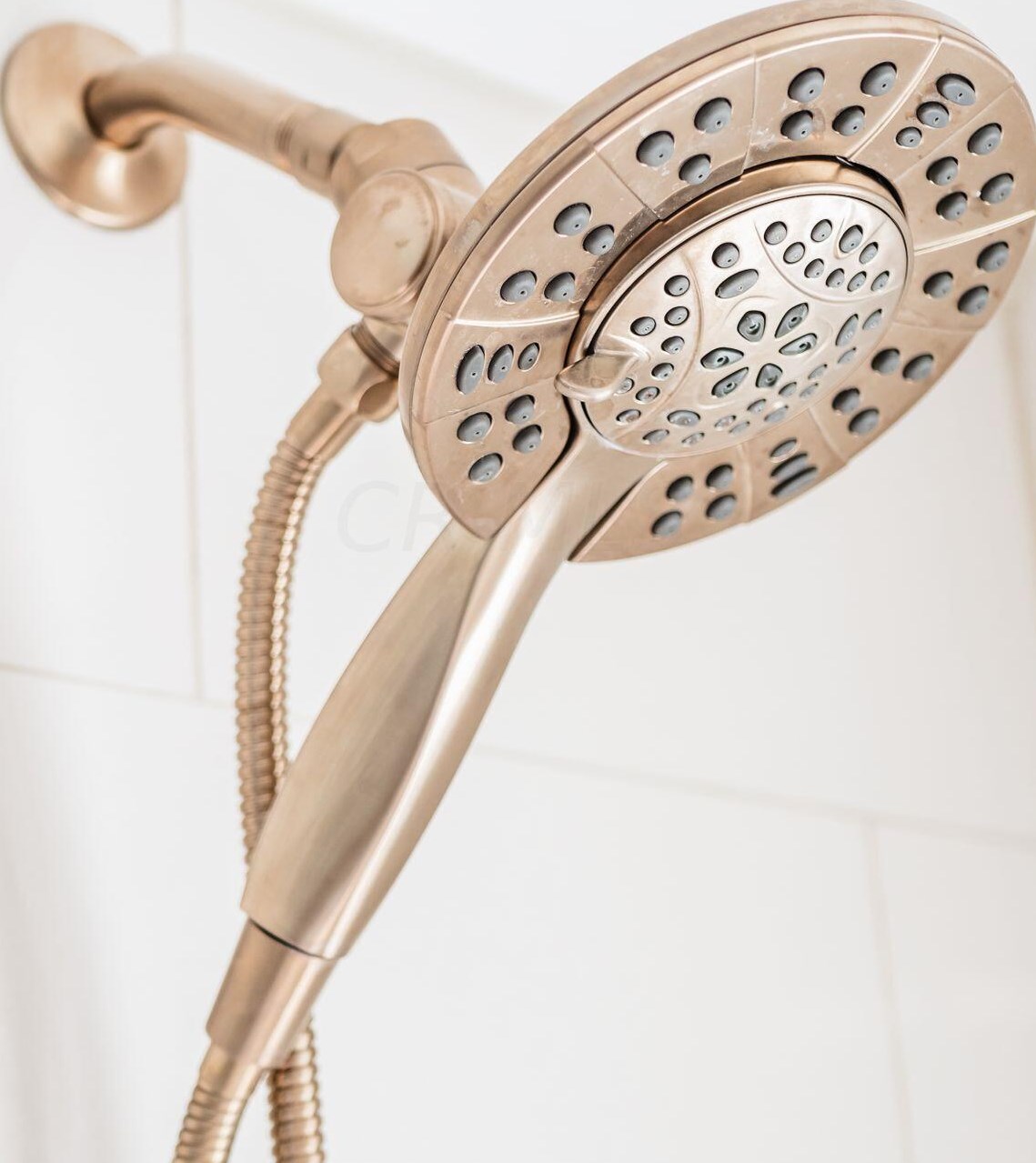 146 Virginialee Rd, Columbus OH  43209-7503 exterior