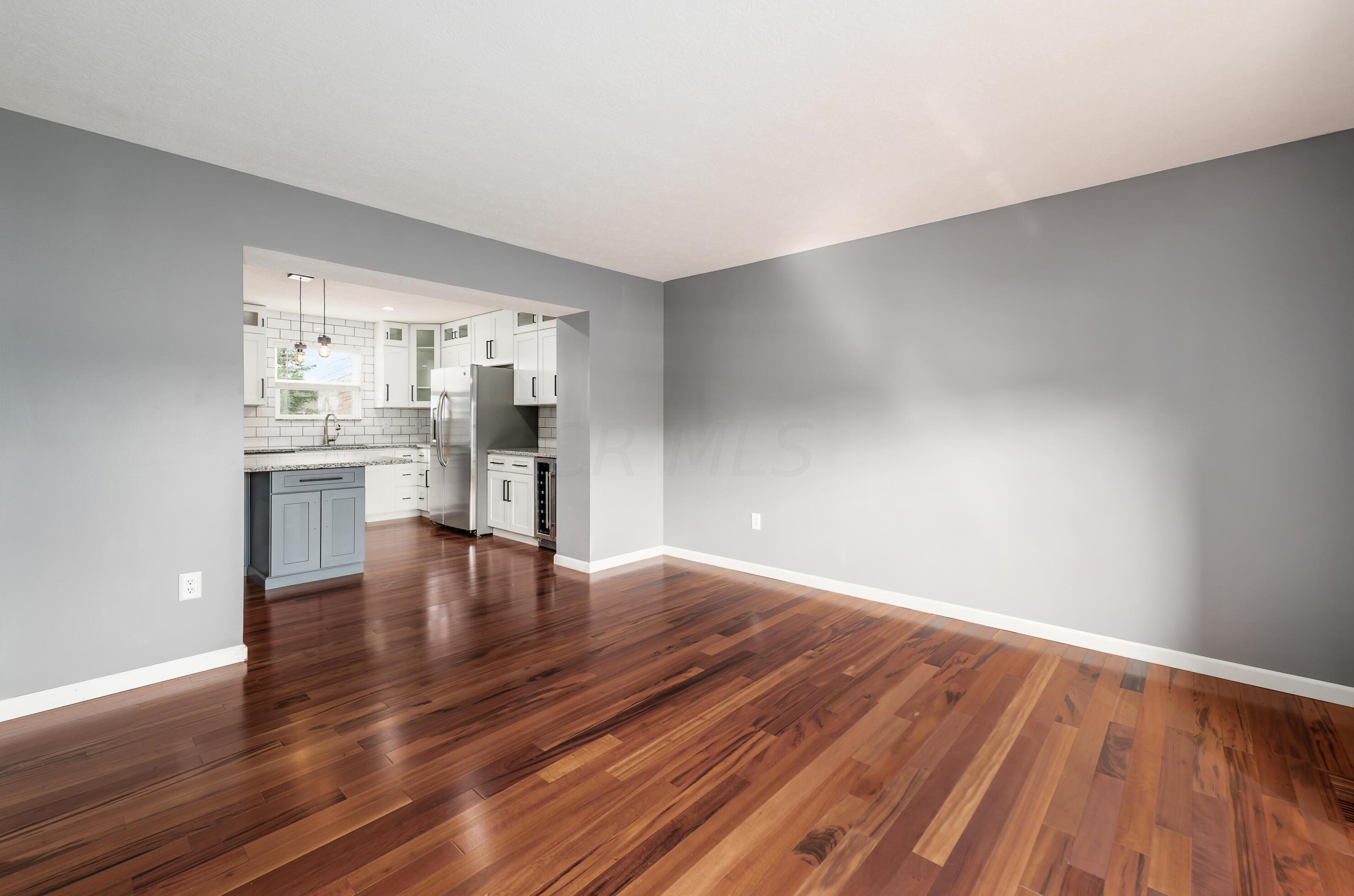 6436 Hemmingford Dr, Cnl Wnchstr OH  43110-8632 exterior