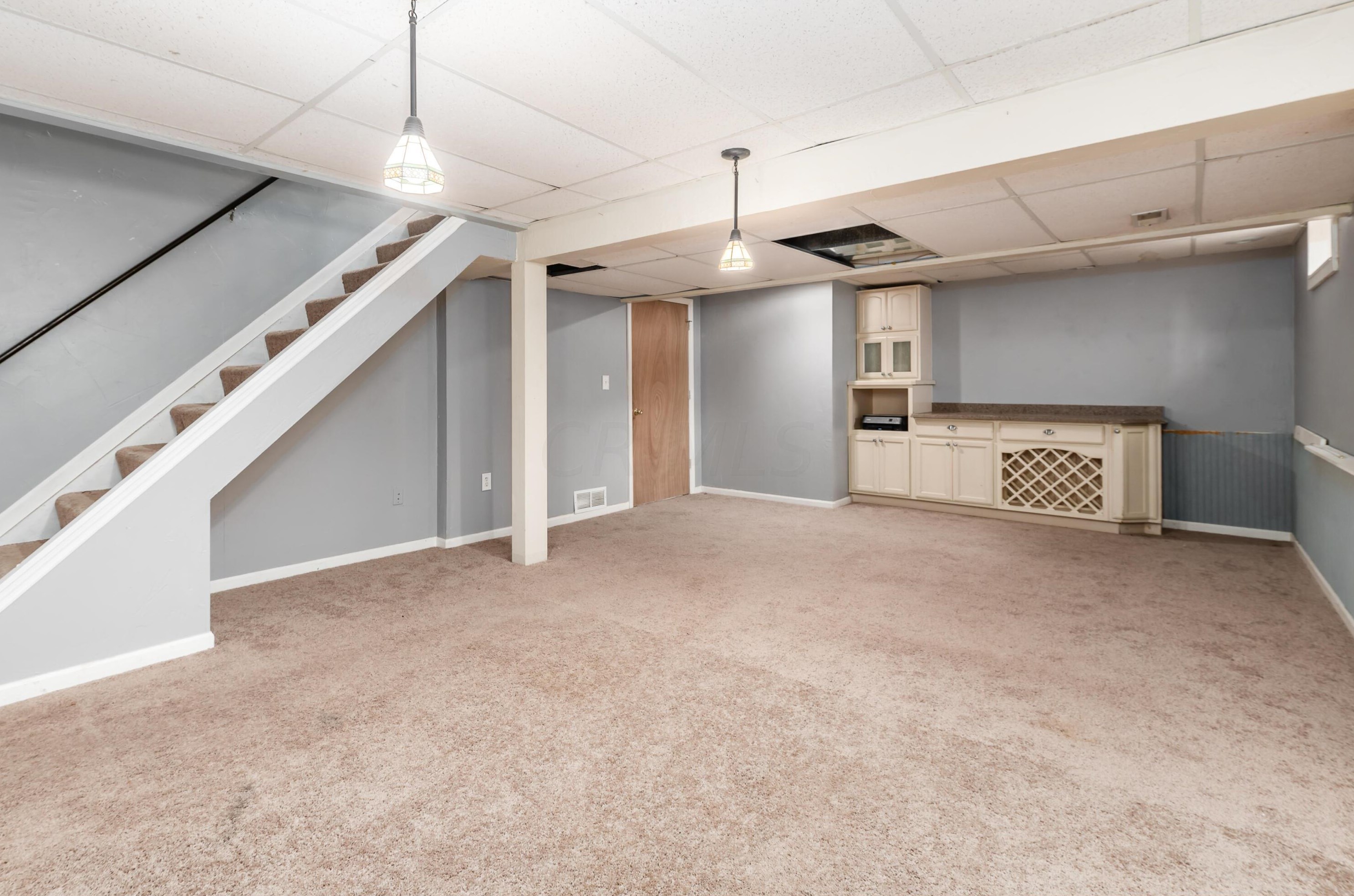 6436 Hemmingford Dr, Cnl Wnchstr OH  43110-8632 exterior