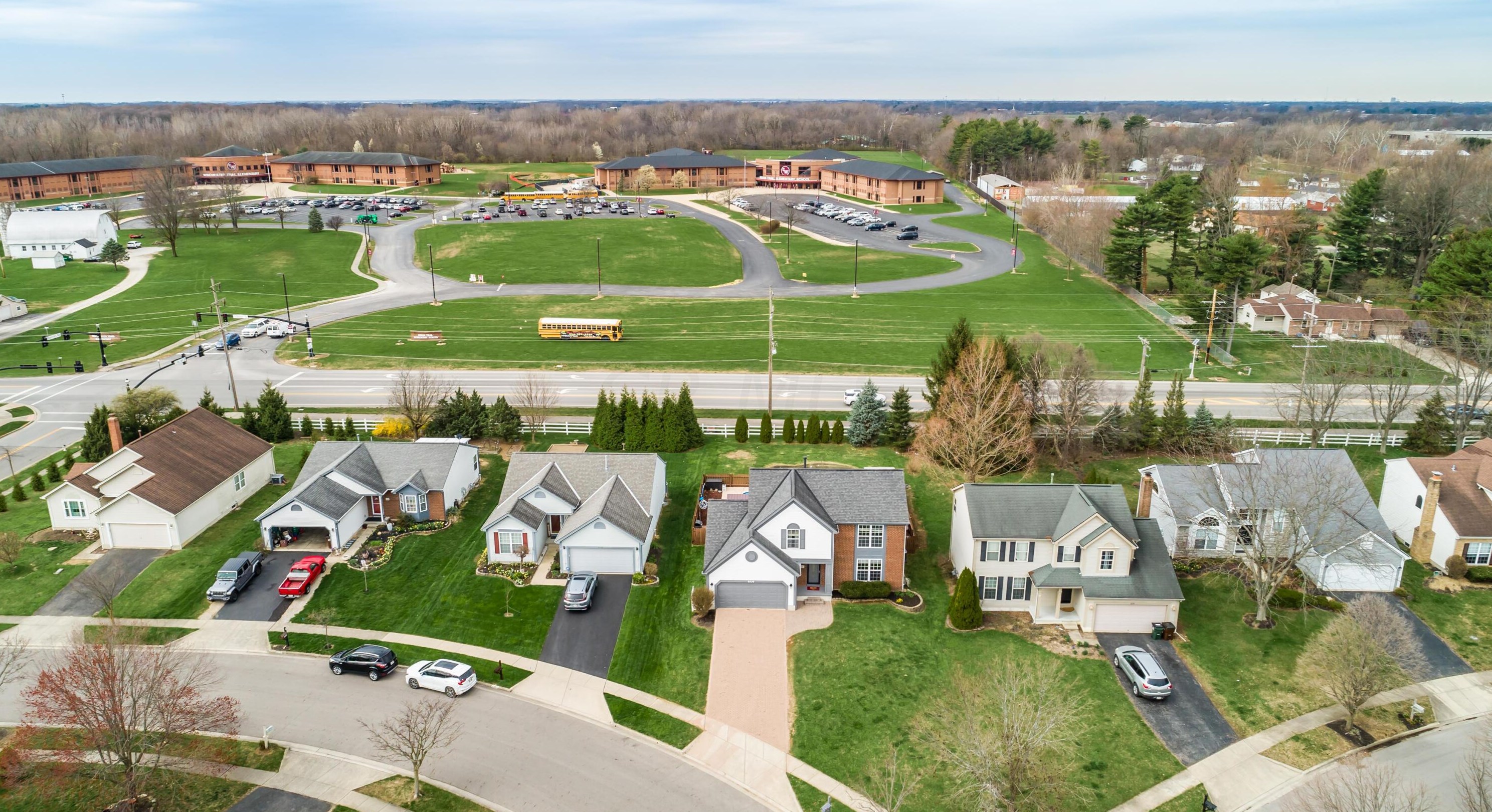 6436 Hemmingford Dr, Cnl Wnchstr OH  43110-8632 exterior