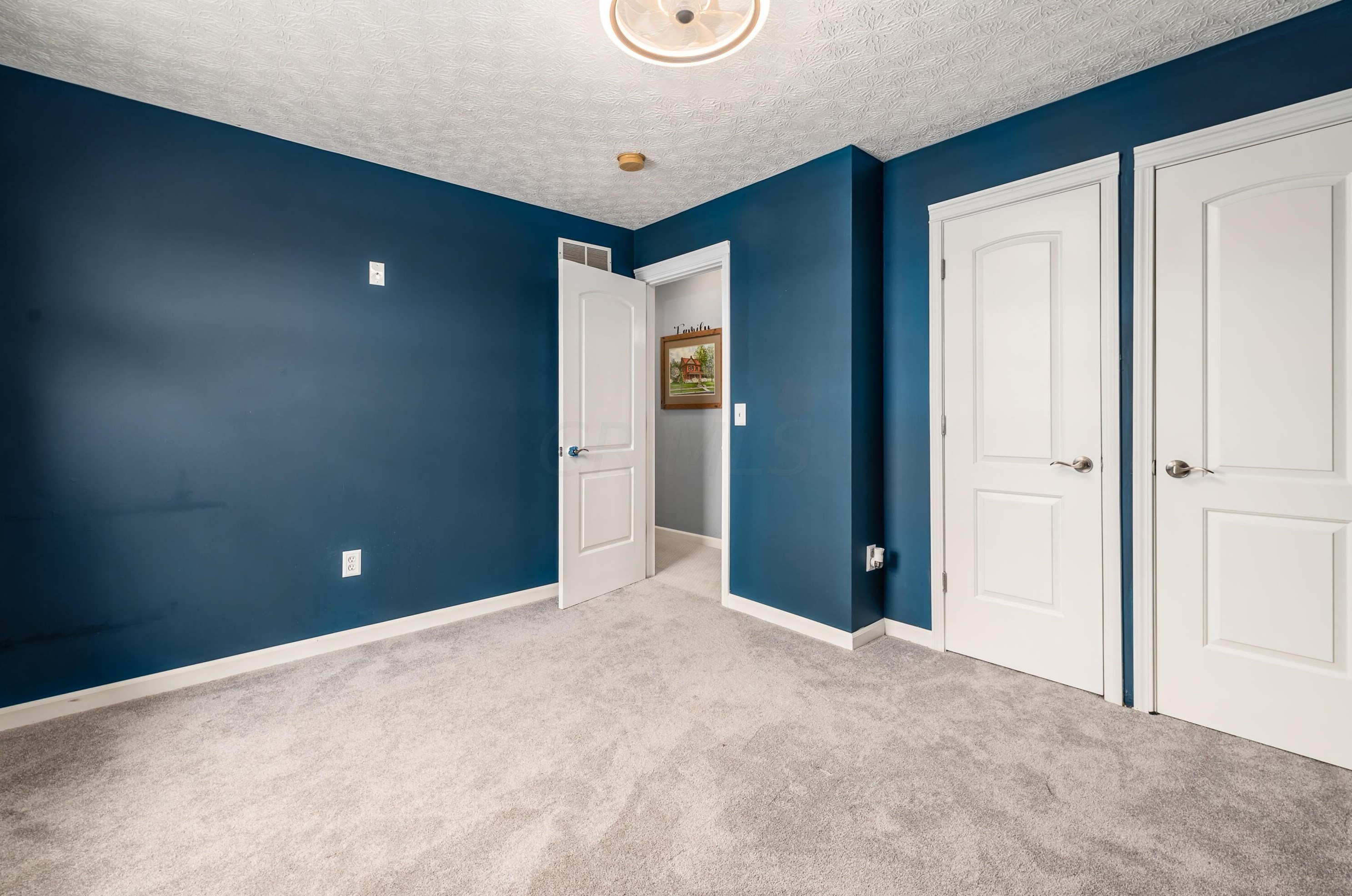 6436 Hemmingford Dr, Cnl Wnchstr OH  43110-8632 exterior