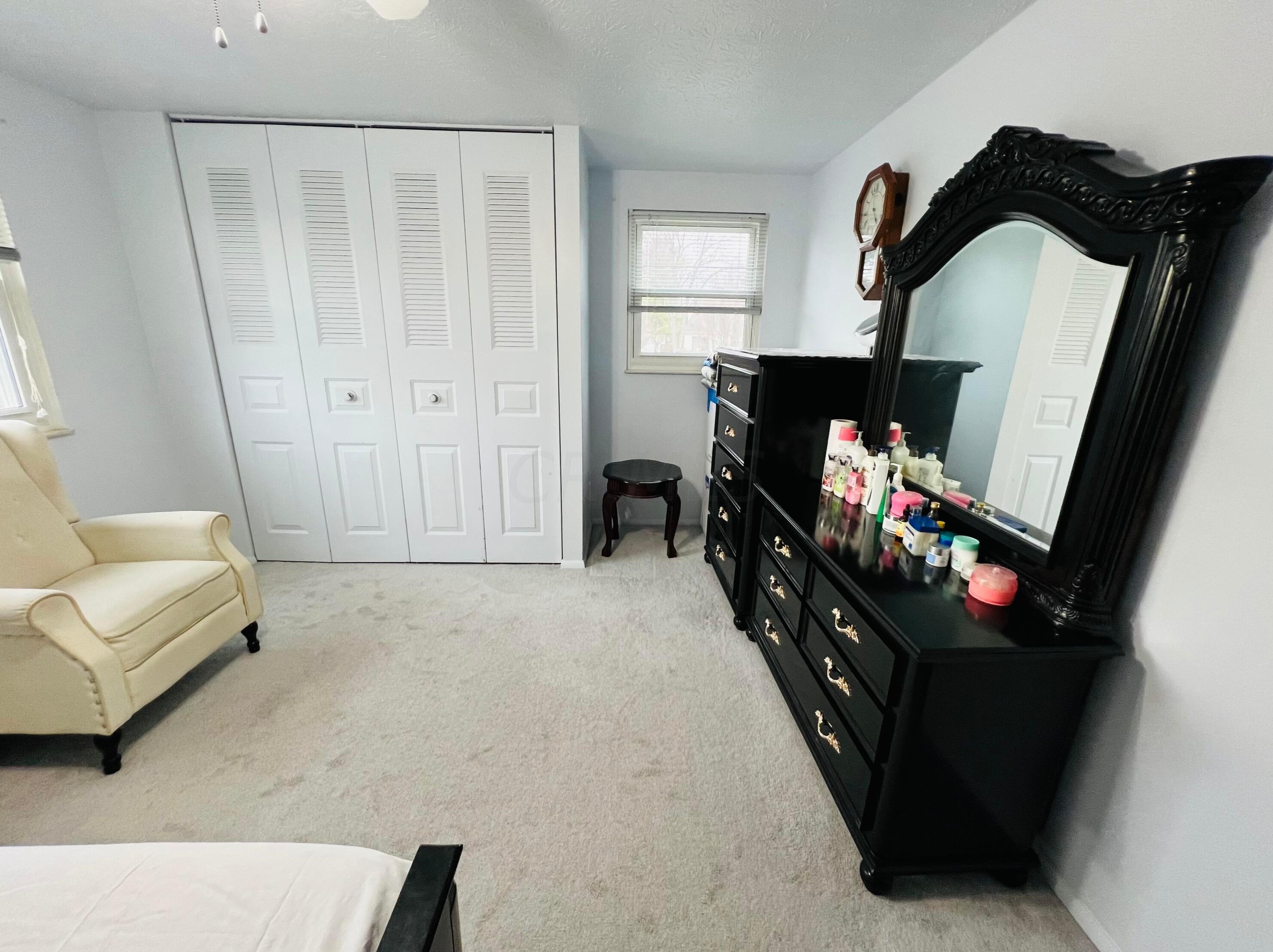 3100 Aullwood Ct, Dublin OH  43017-1707 exterior