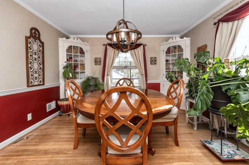 210 Fair Ave, Lancaster OH 43130-2320 exterior