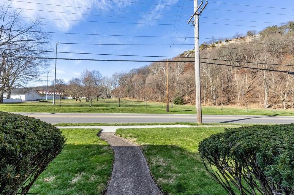 210 Fair Ave, Lancaster OH 43130-2320 exterior