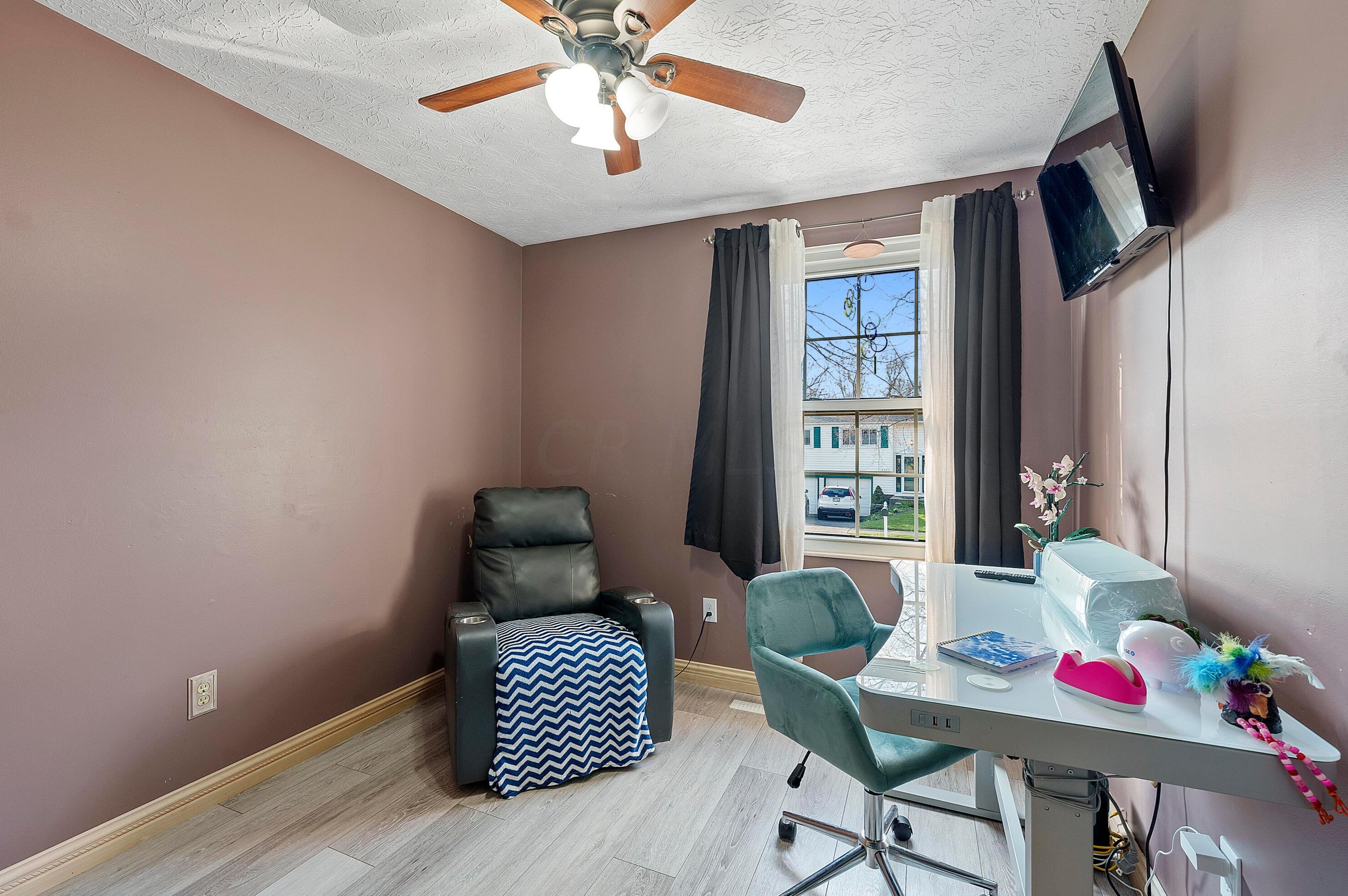 6440 Goldfinch Dr, Westerville OH  43081-3714 exterior