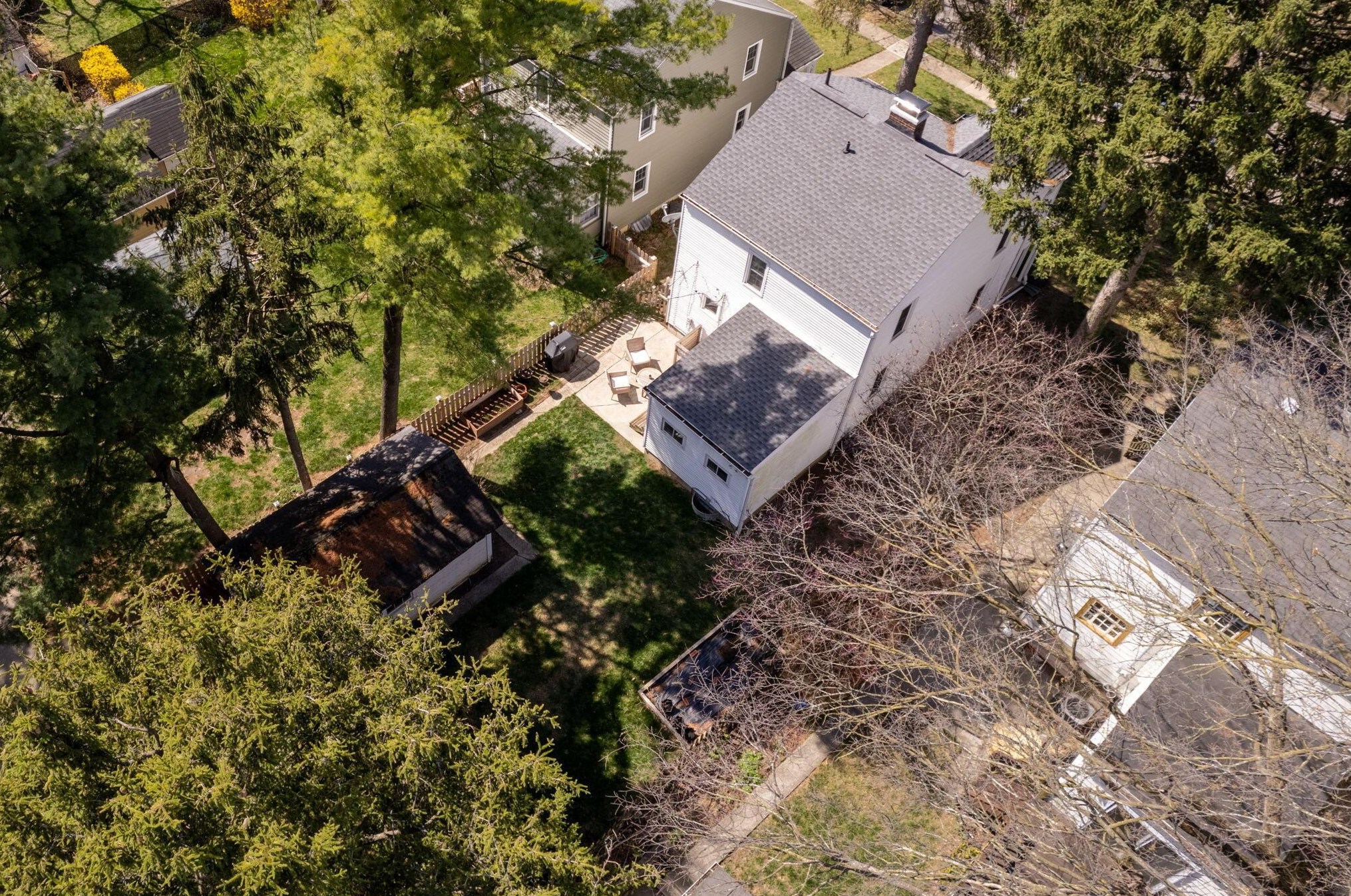 946 Grandon Ave, Columbus OH  43209-2529 exterior