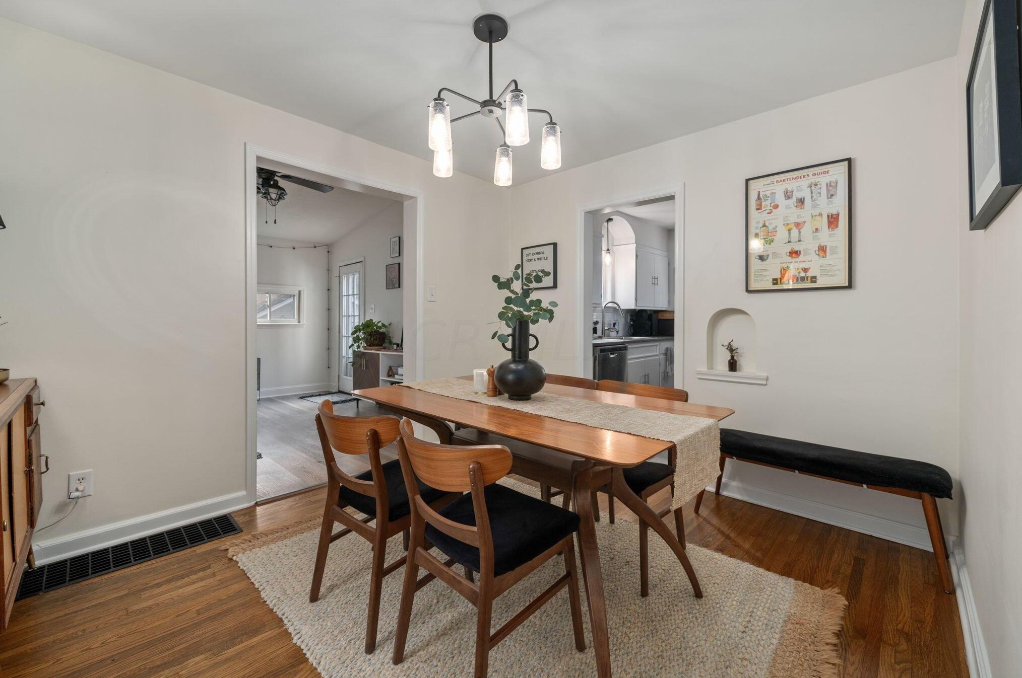 946 Grandon Ave, Columbus OH  43209-2529 exterior