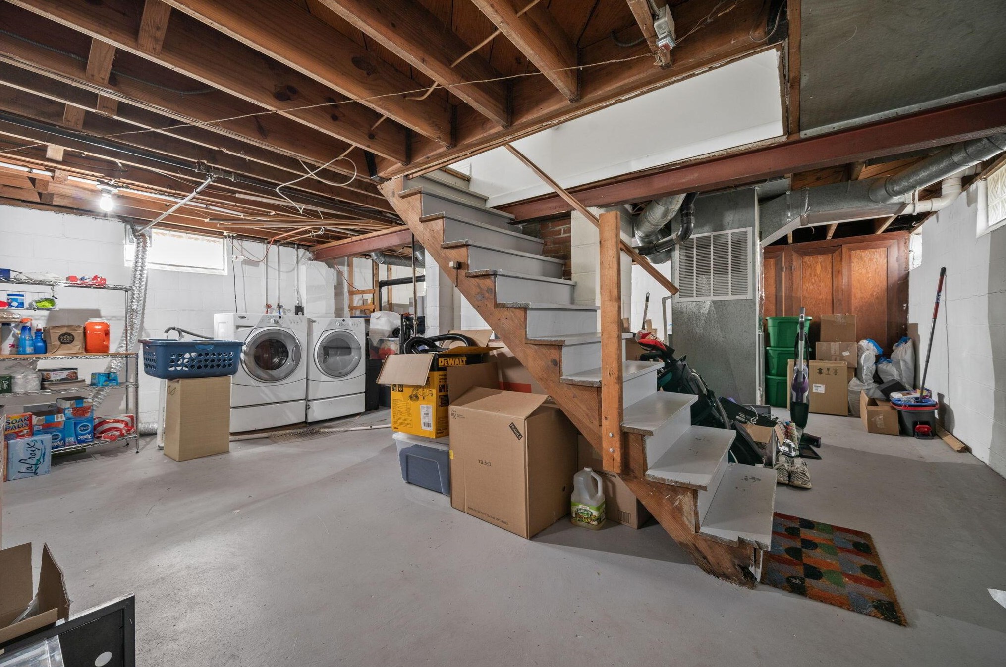 946 Grandon Ave, Columbus OH  43209-2529 exterior