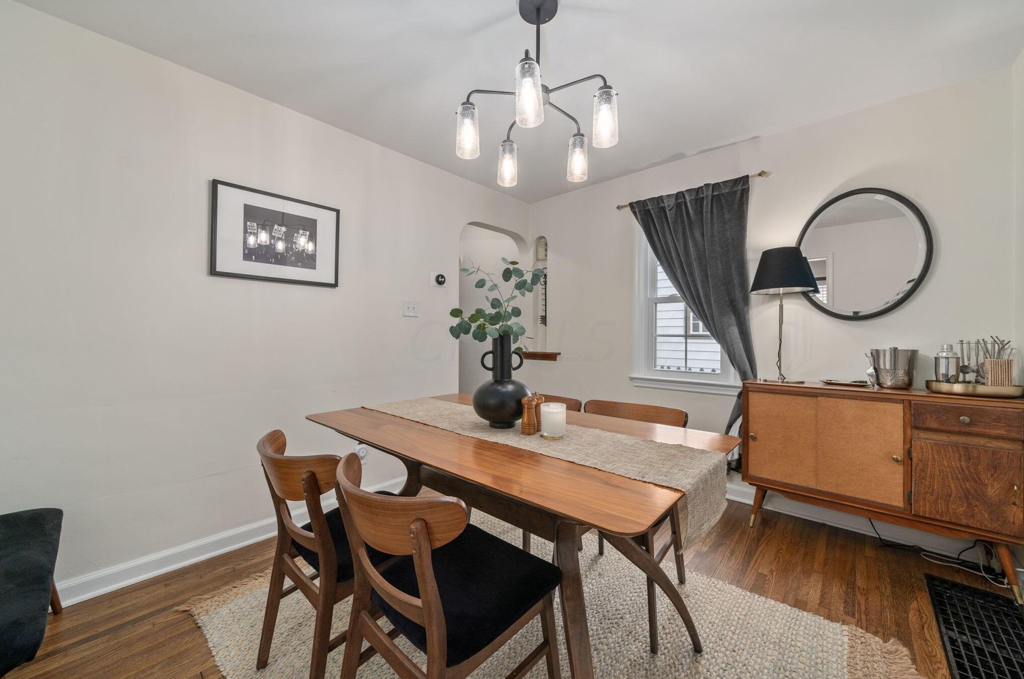 946 Grandon Ave, Columbus OH  43209-2529 exterior