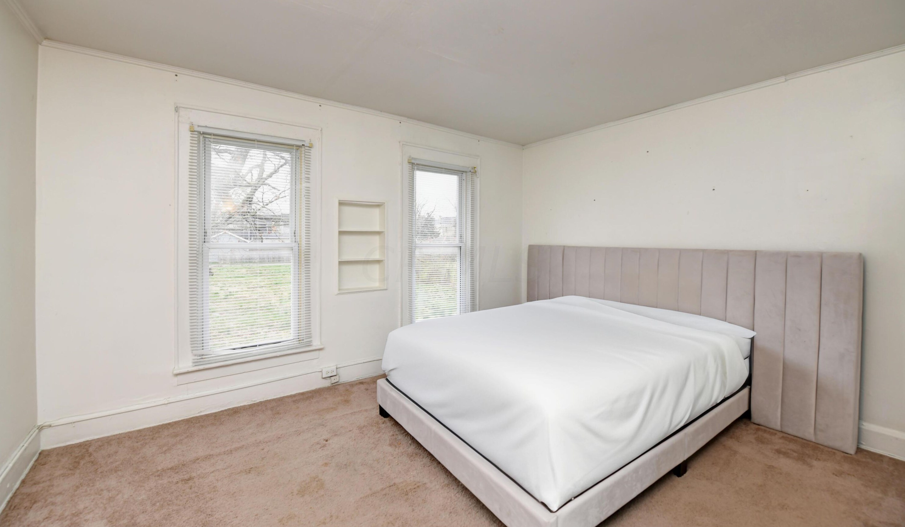 344 Loeffler Ave, Columbus OH exterior