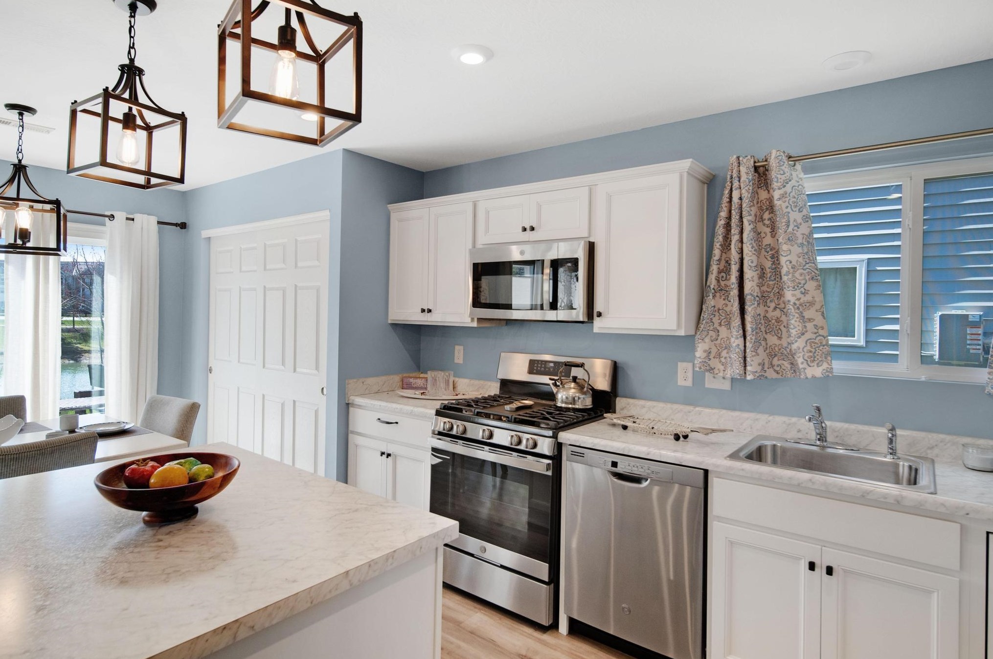 7445 Maple Spice Ave, Cnl Wnchstr OH  43110-8072 exterior