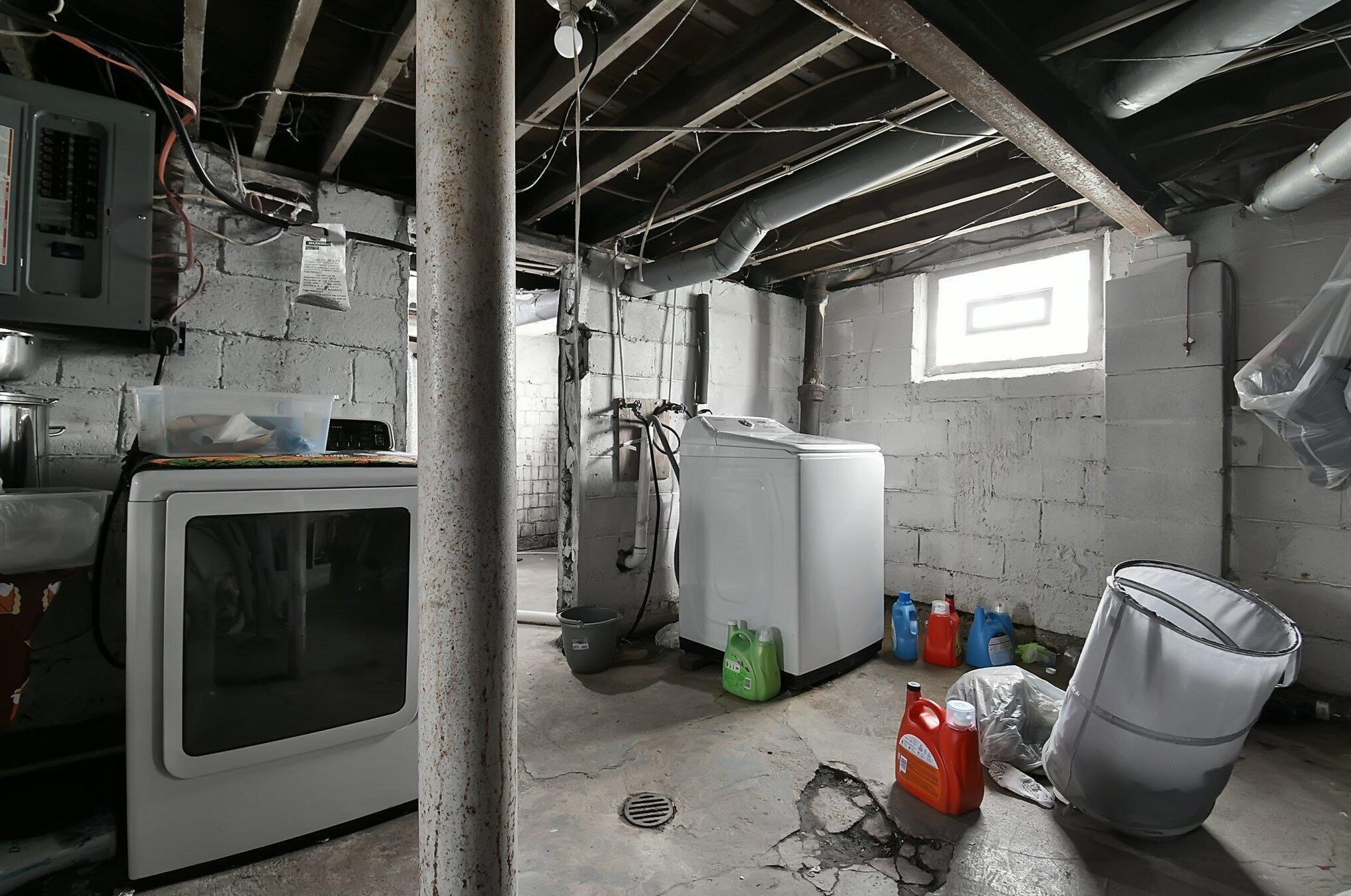 674 Napoleon Ave, Columbus OH  43213-4234 exterior