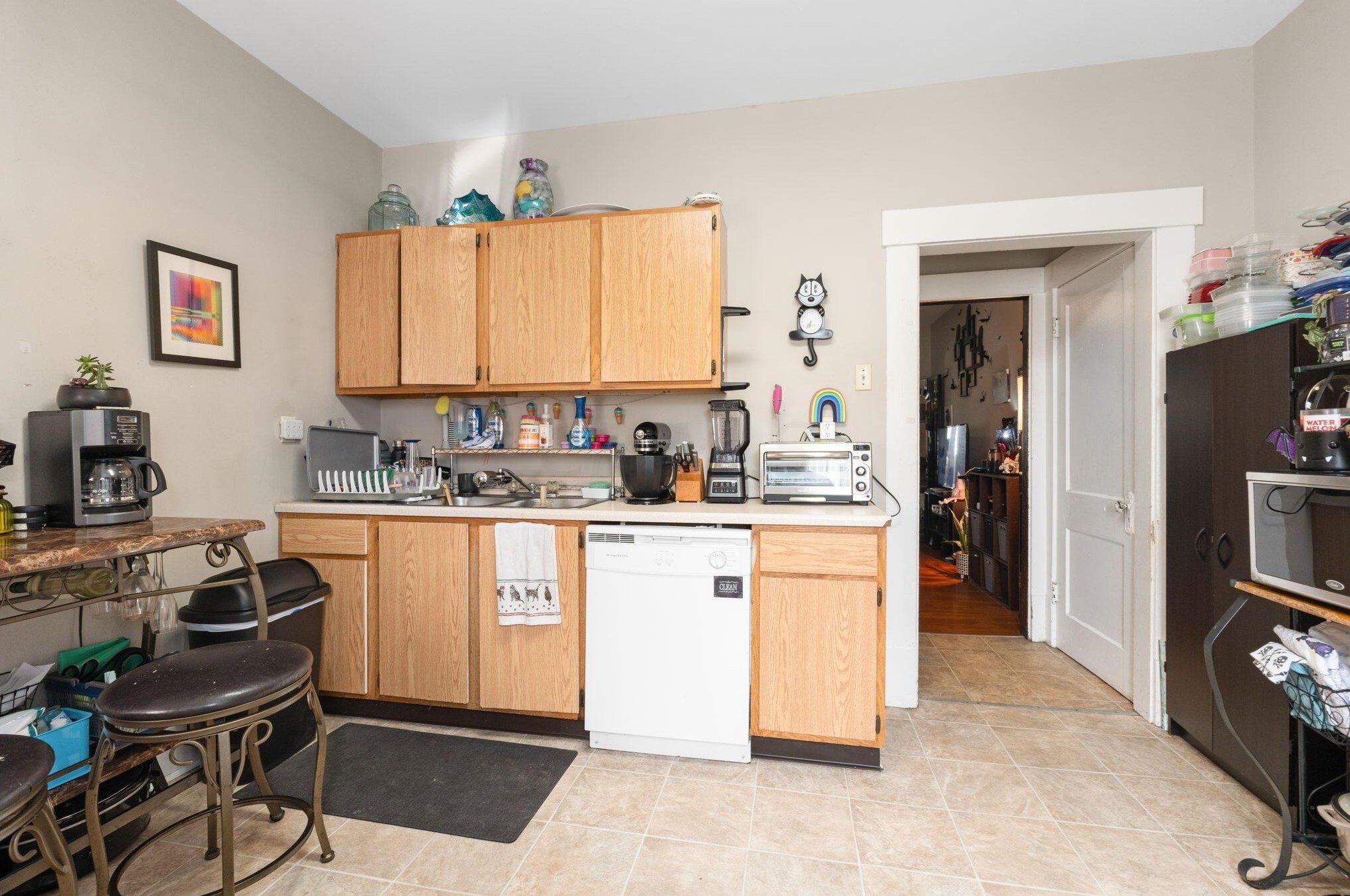 2507 Indianola Ave, Columbus OH 43202-2427 exterior