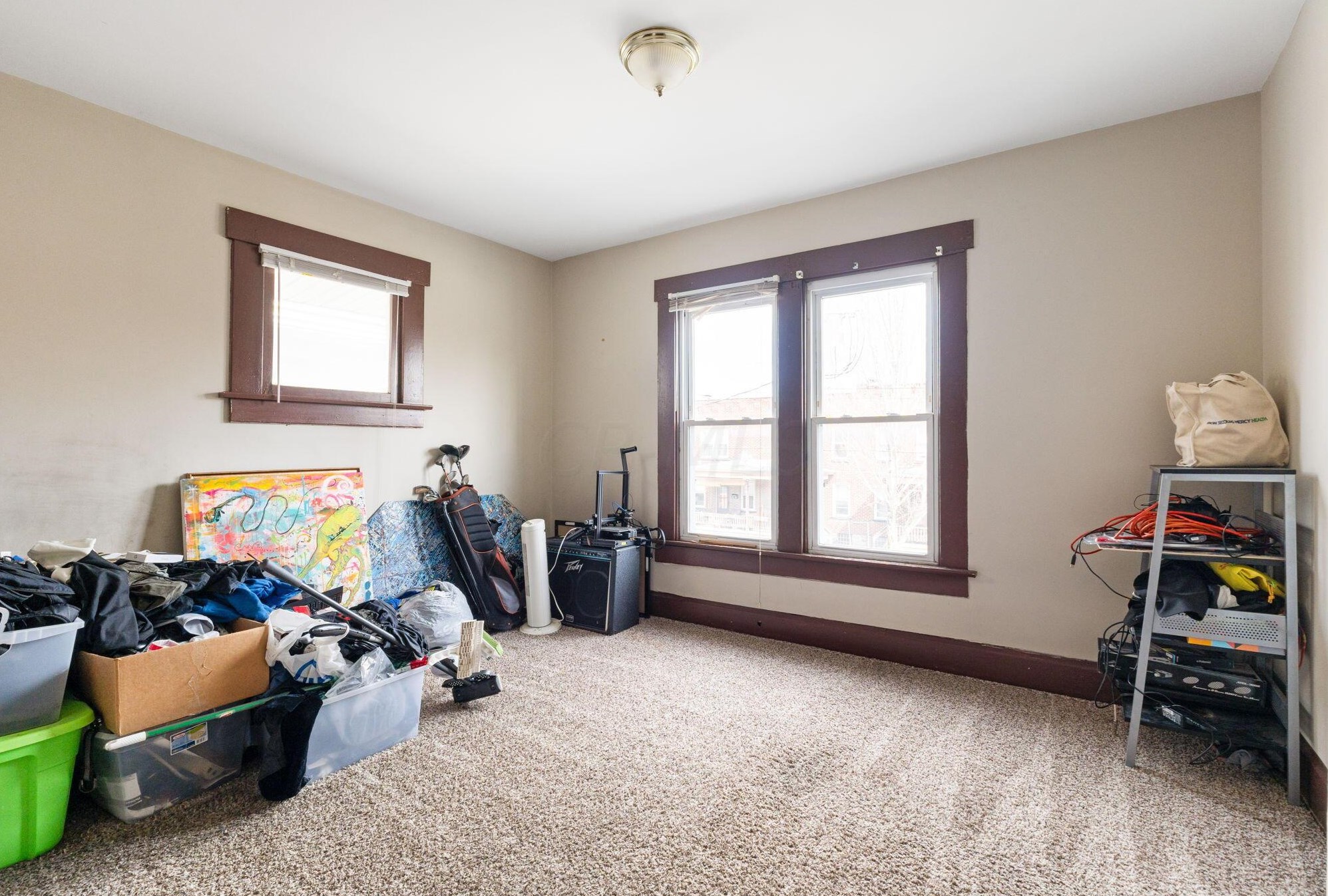 2507 Indianola Ave, Columbus OH 43202-2427 exterior