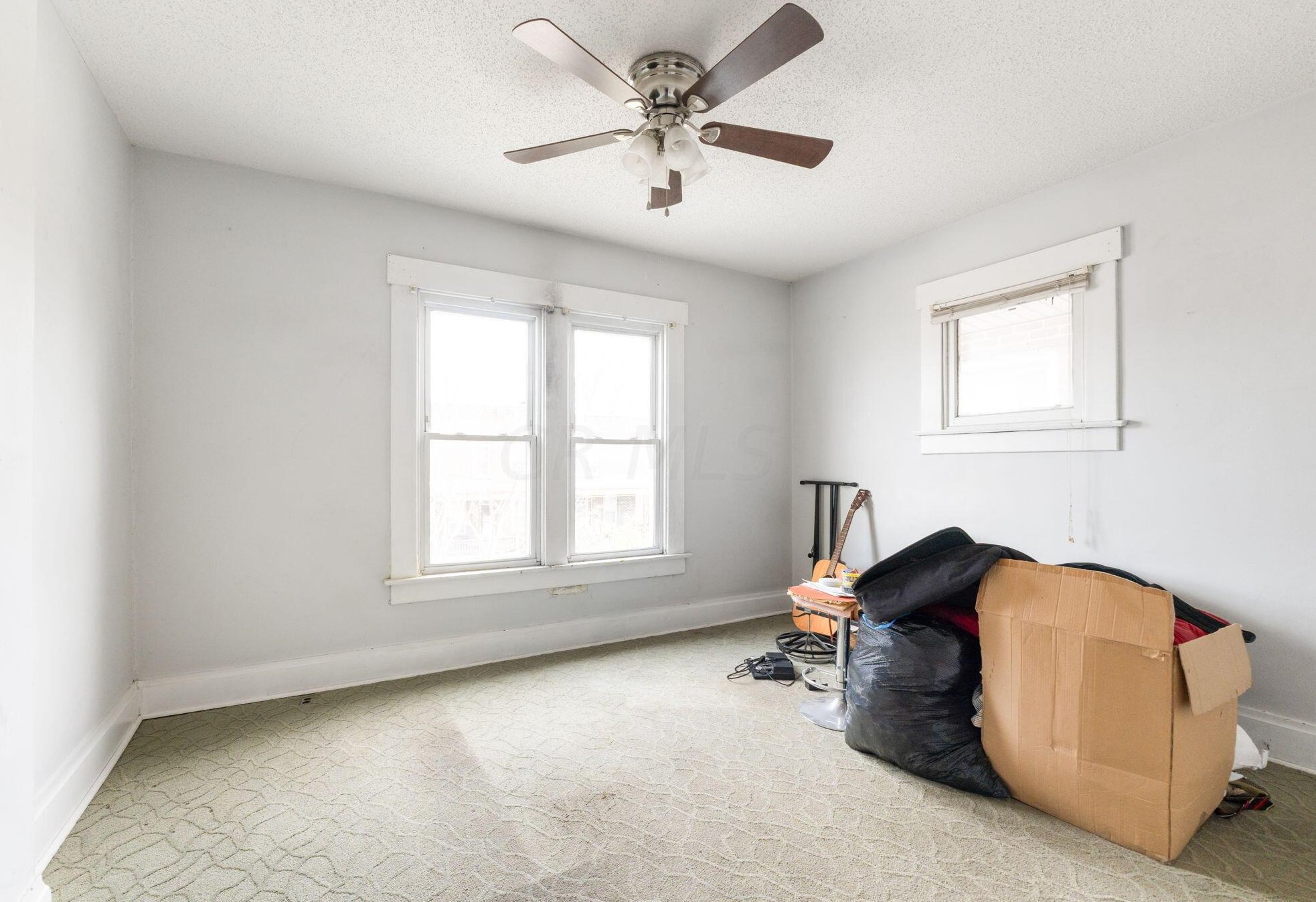 2507 Indianola Ave, Columbus OH 43202-2427 exterior