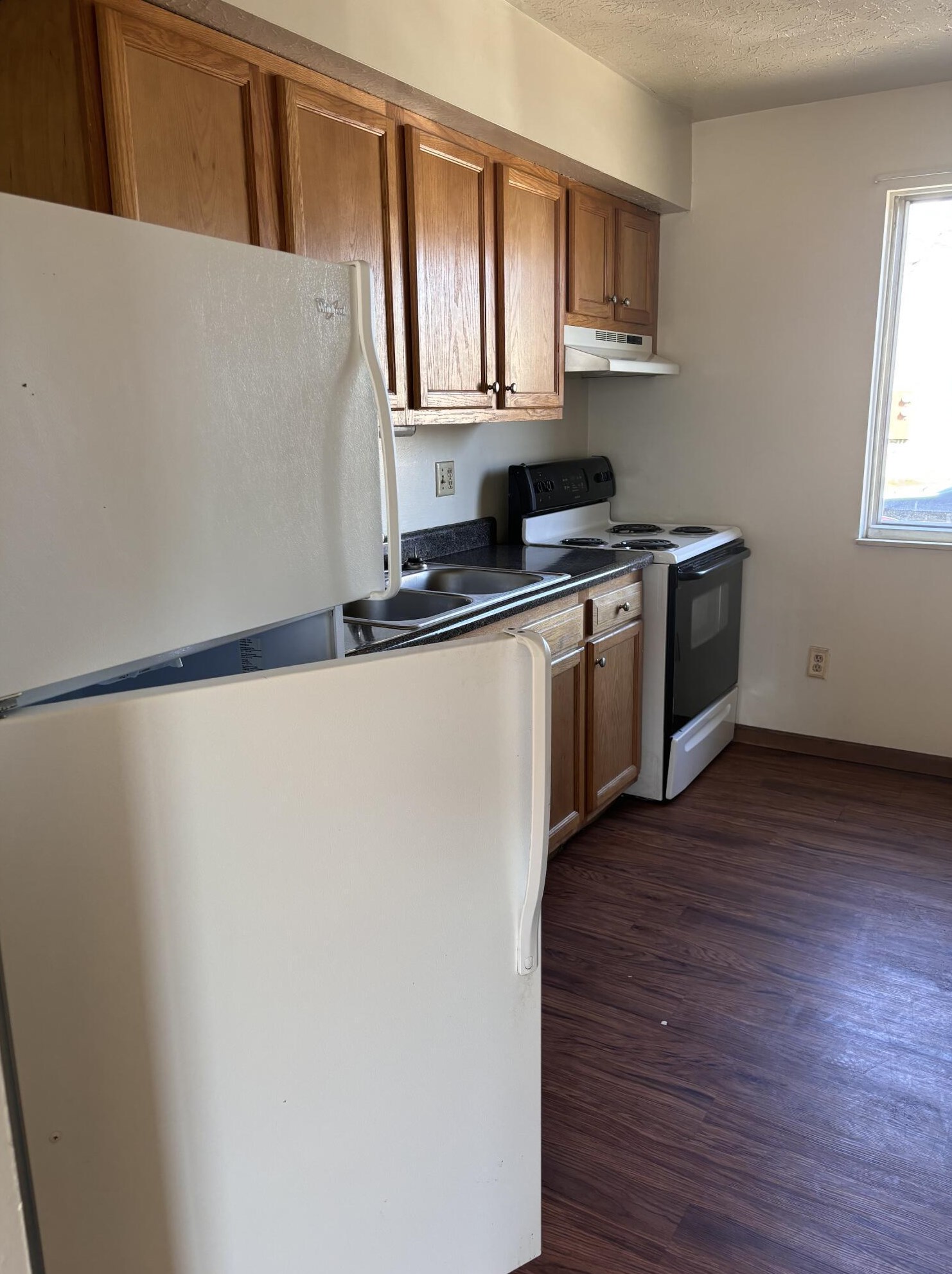 524 Clarendon Ave, Columbus OH 43223-2055 exterior