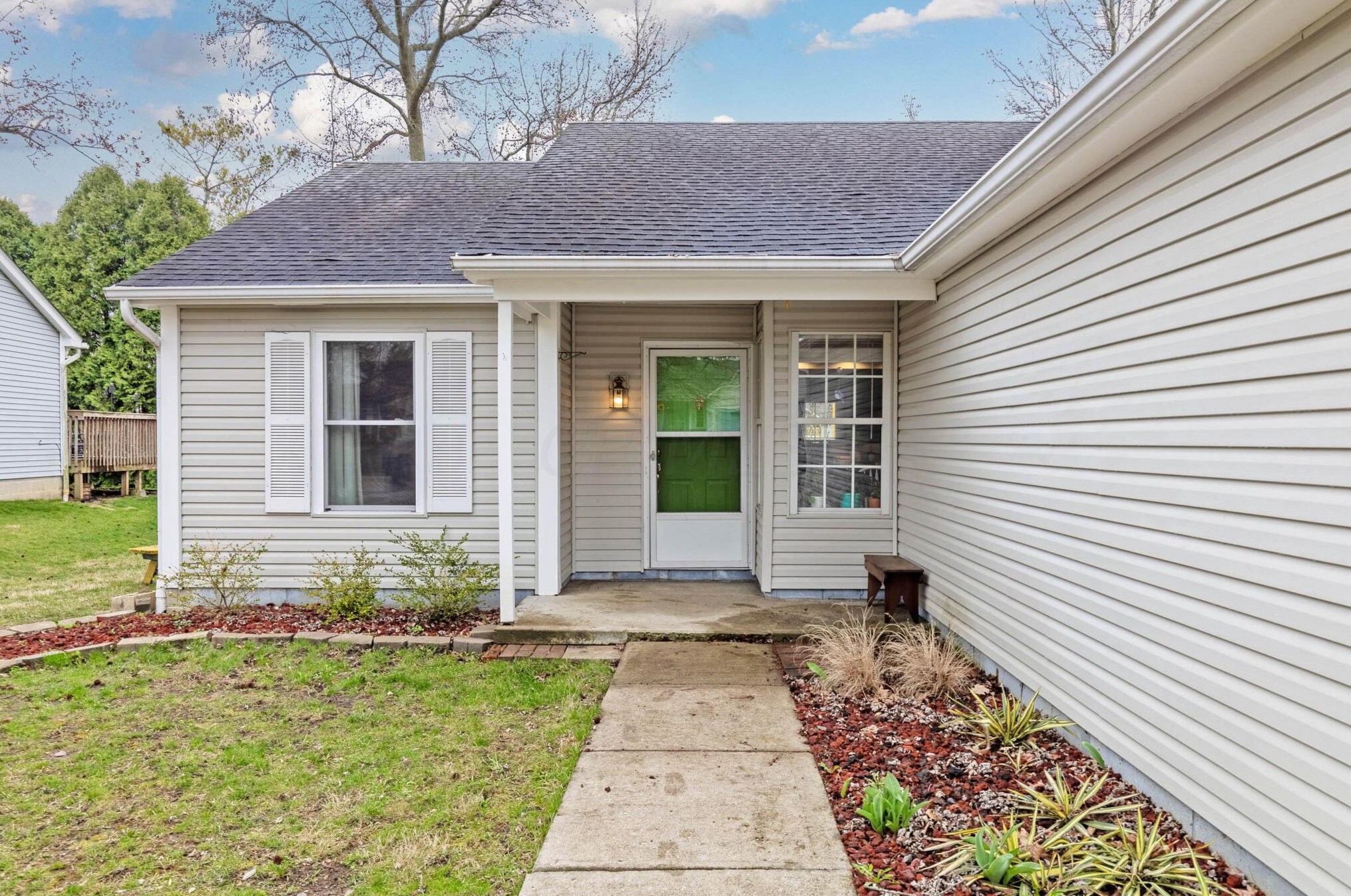 3091 Tweedsmuir Ln, Dublin OH  43017-1844 exterior