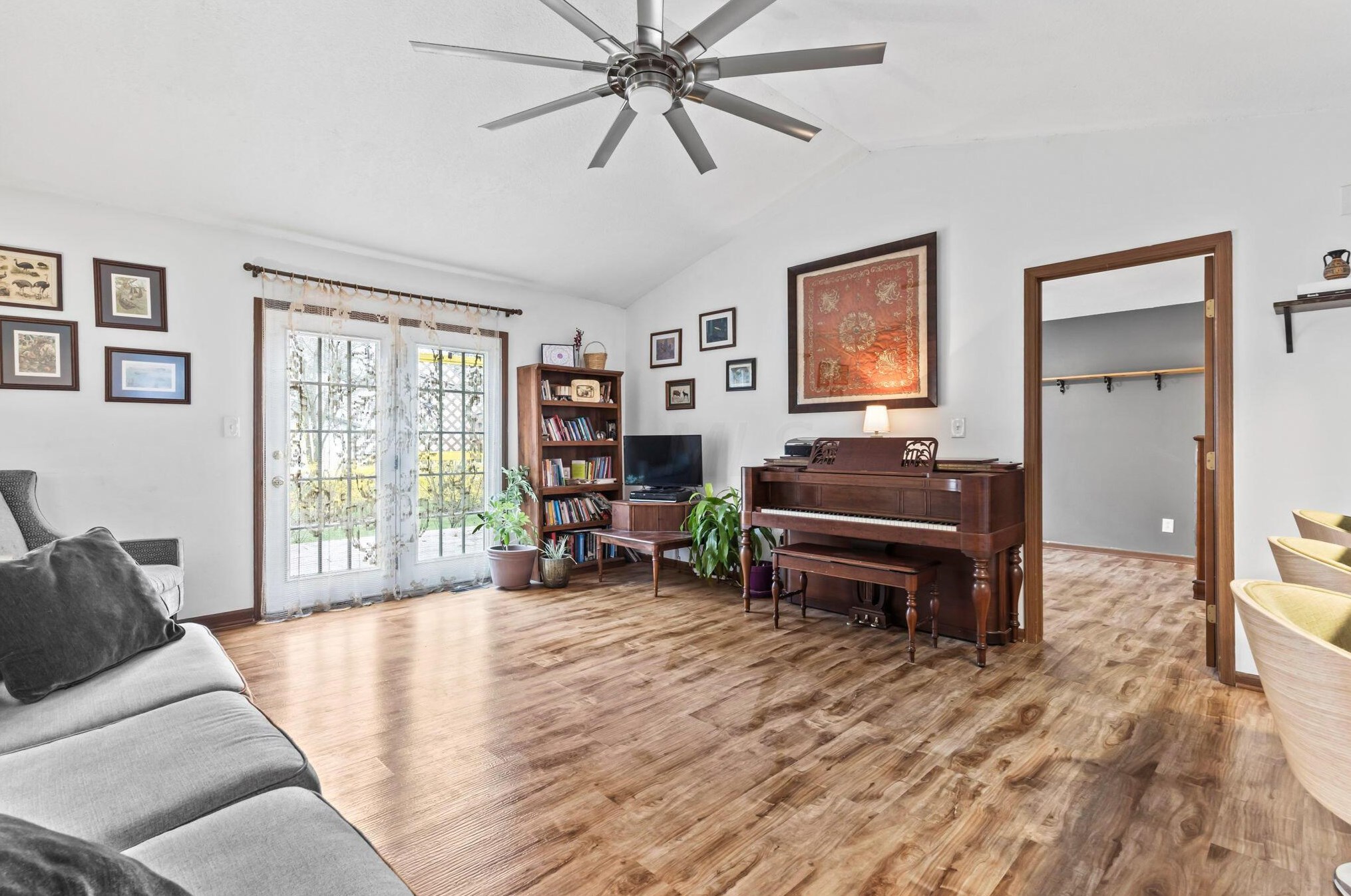 3091 Tweedsmuir Ln, Dublin OH  43017-1844 exterior