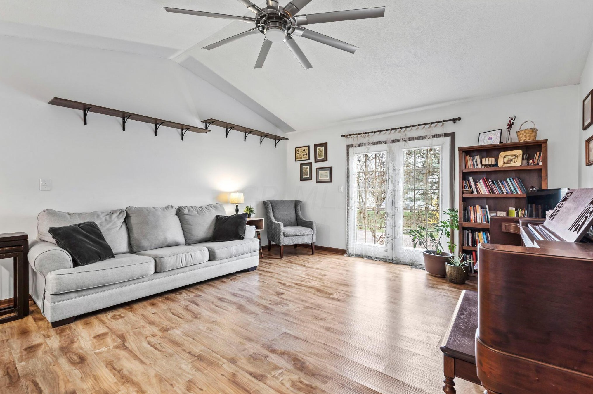 3091 Tweedsmuir Ln, Dublin OH  43017-1844 exterior