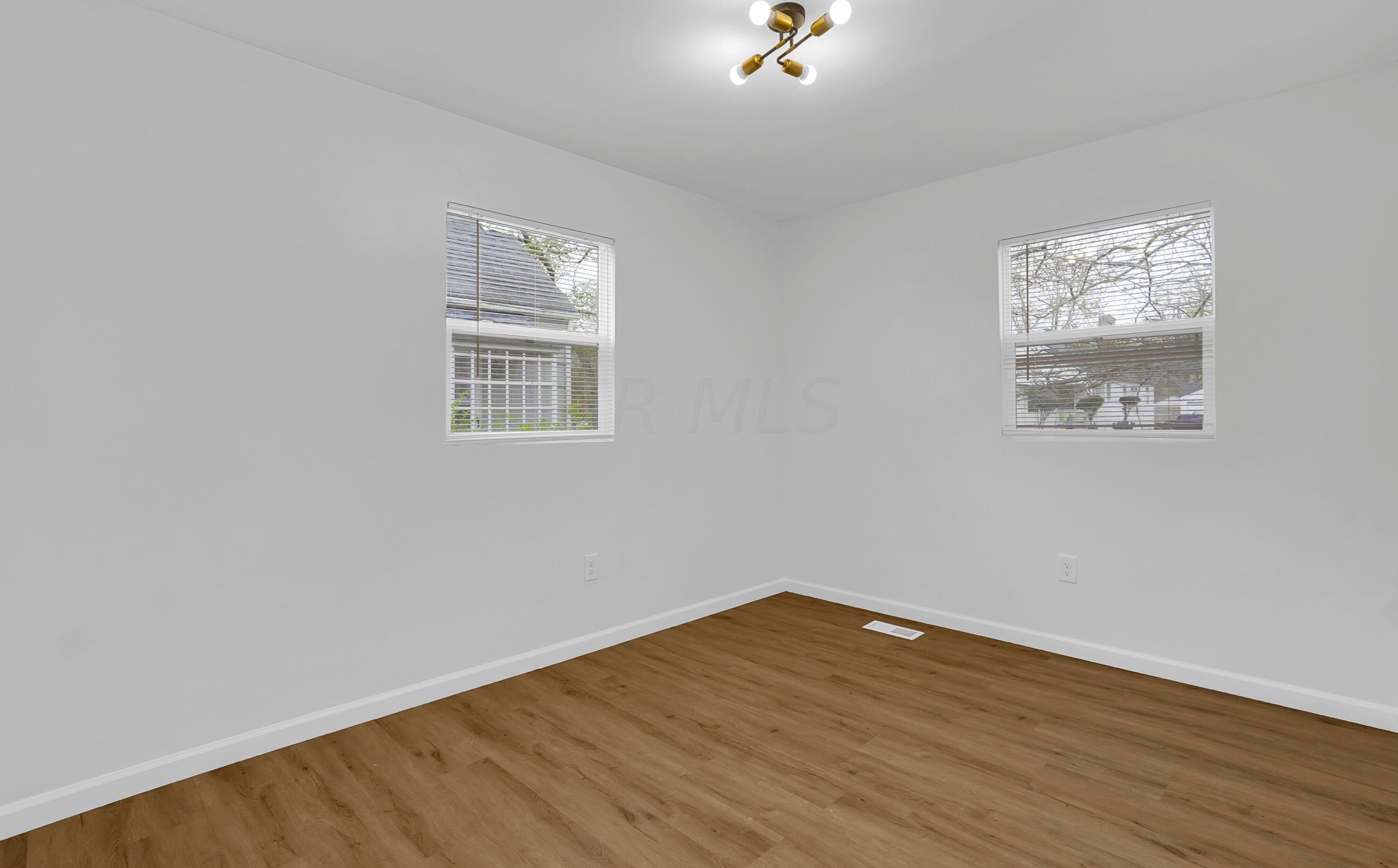 46 Leland Ave, Columbus OH  43214-1512 exterior