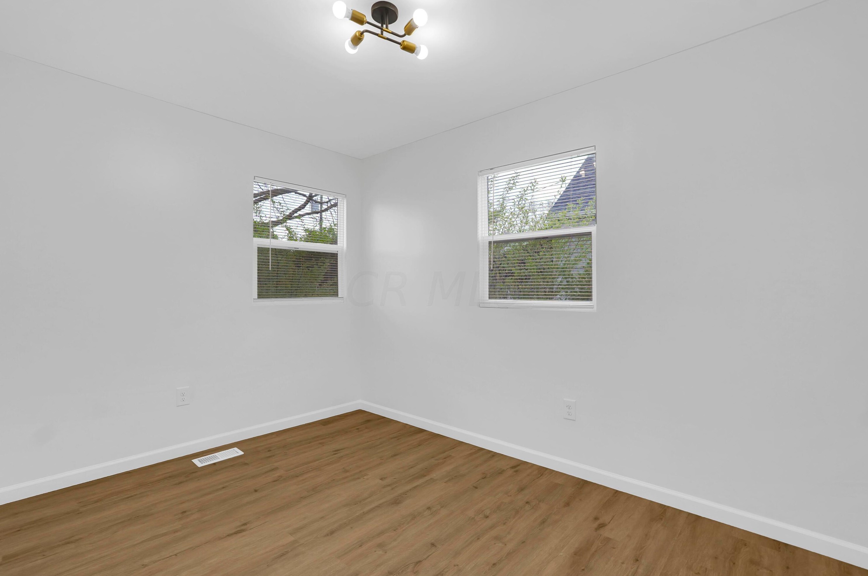 46 Leland Ave, Columbus OH  43214-1512 exterior