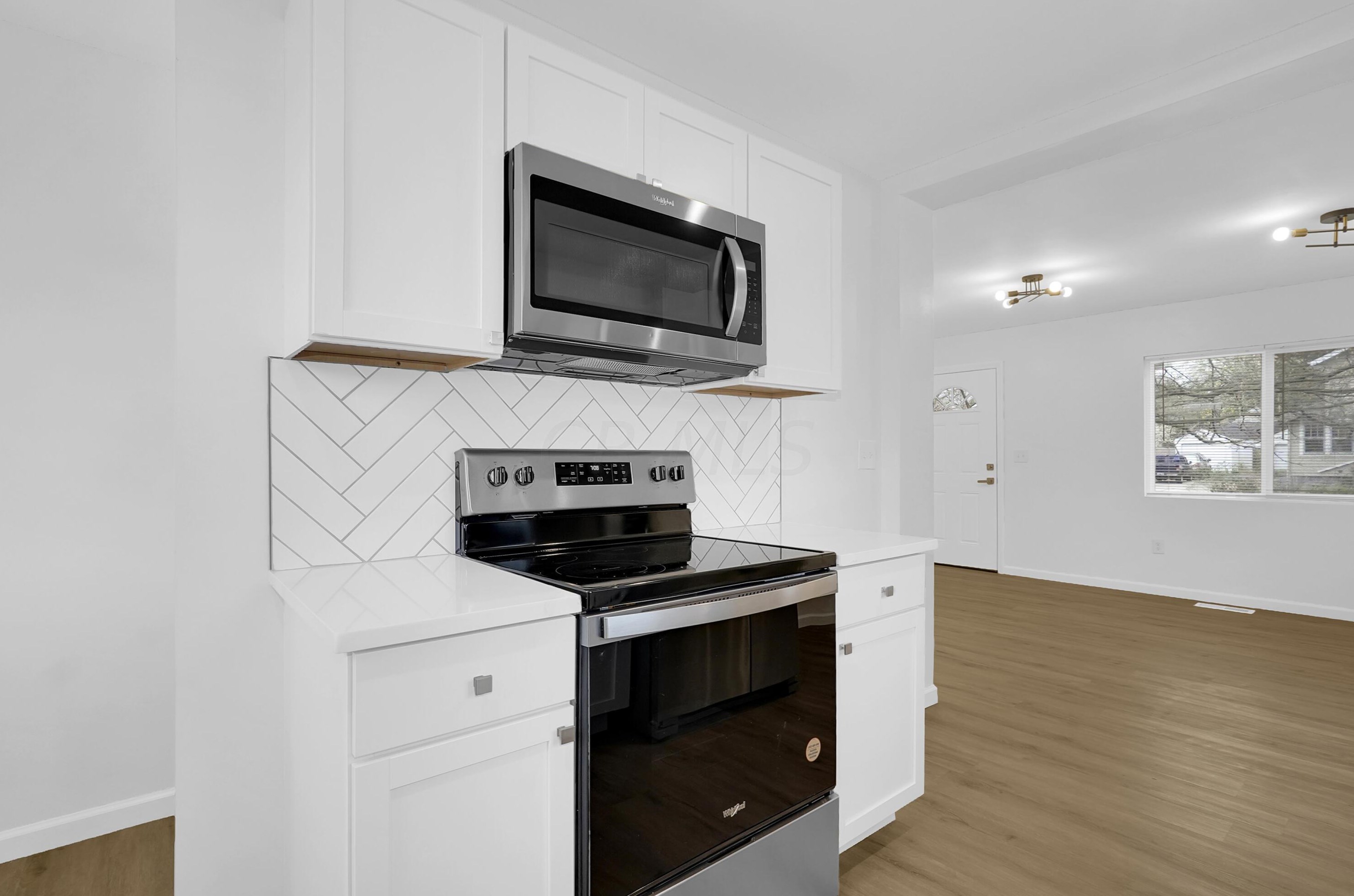 46 Leland Ave, Columbus OH  43214-1512 exterior