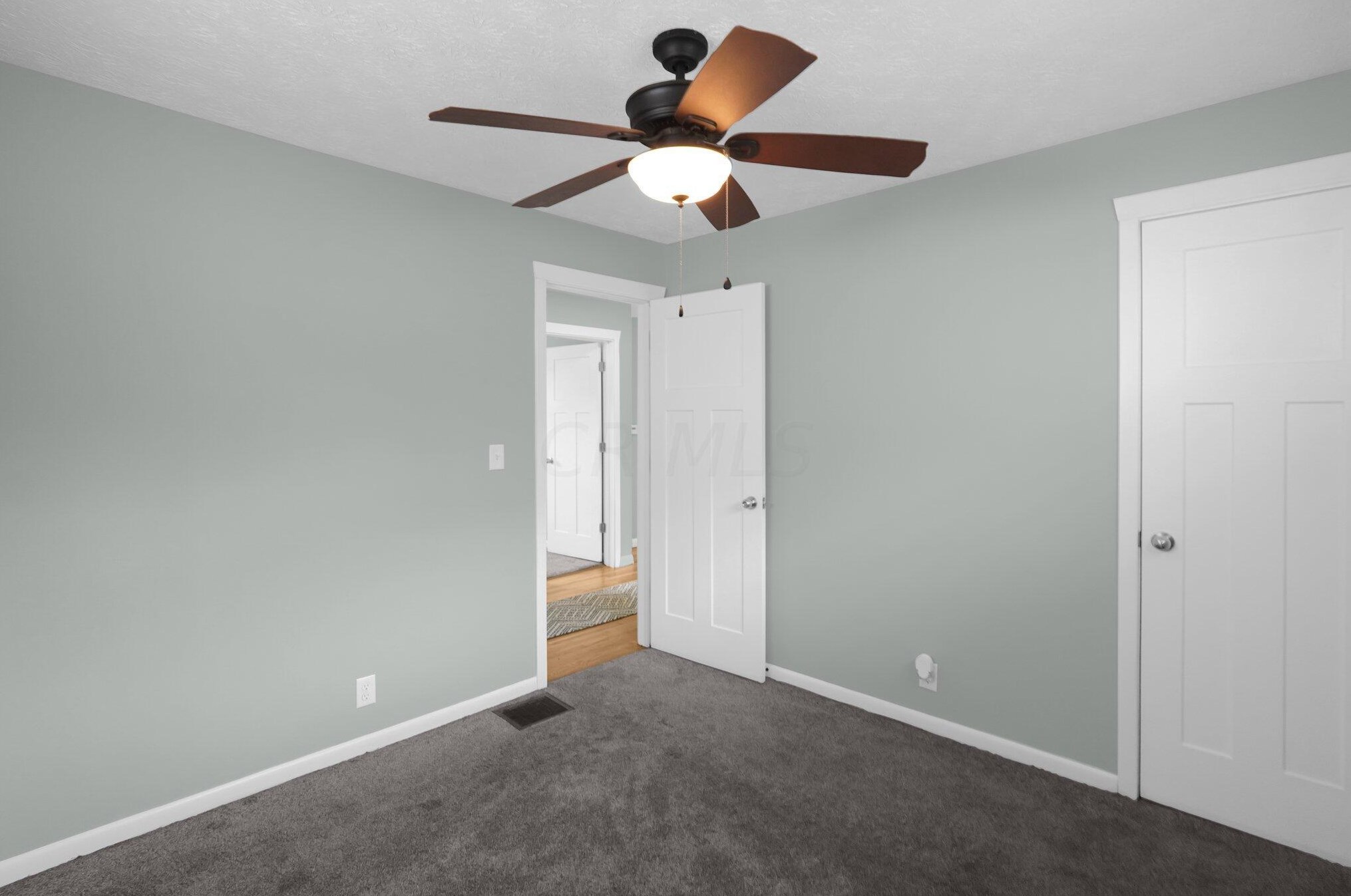 3672 Brandon St, Columbus OH 43224-2468 exterior