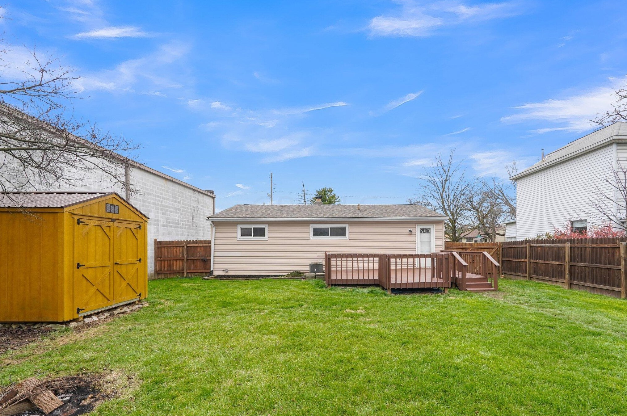 3672 Brandon St, Columbus OH 43224-2468 exterior