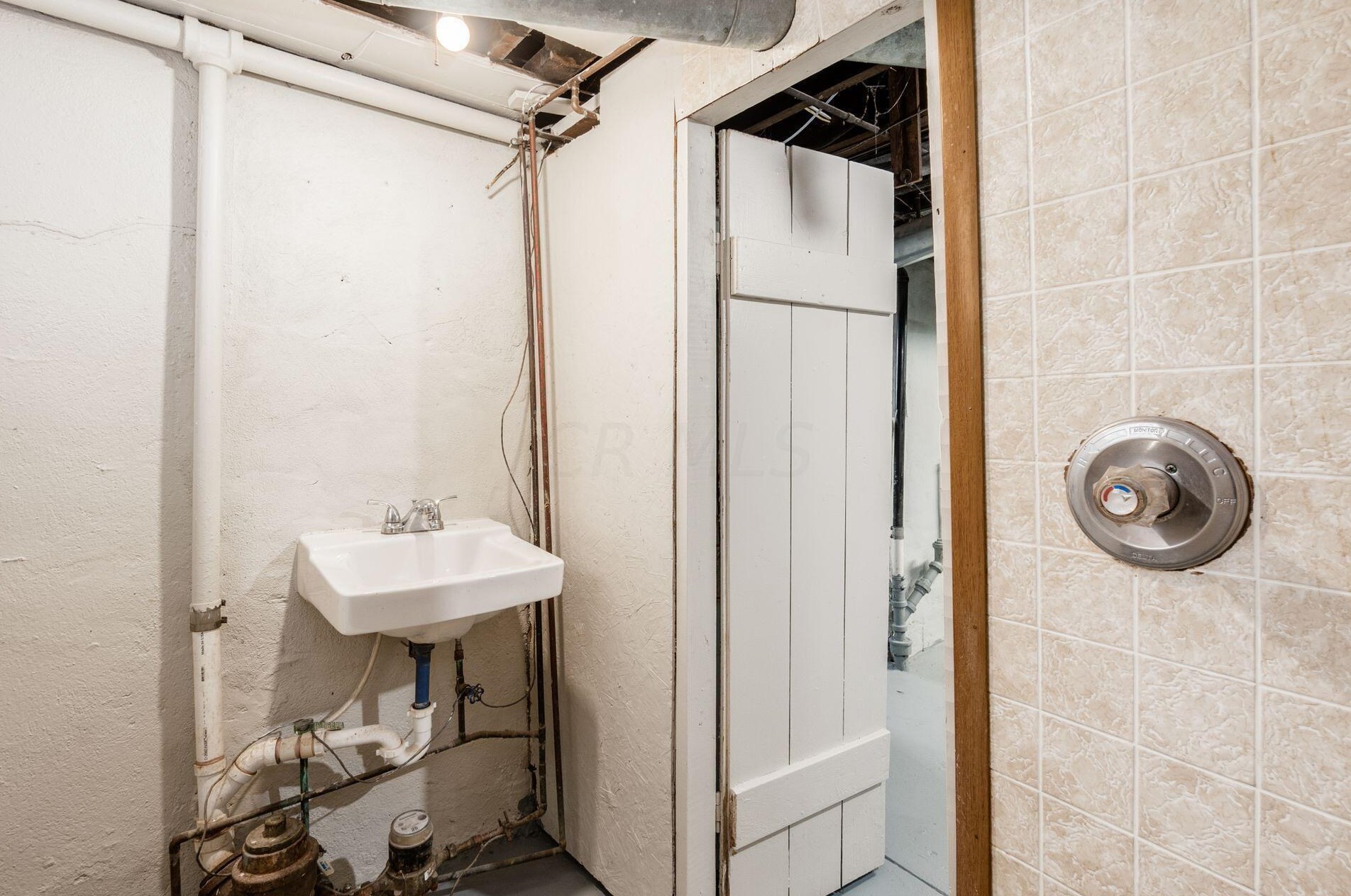 1841 Bryden Rd, Columbus OH  43205-2260 exterior