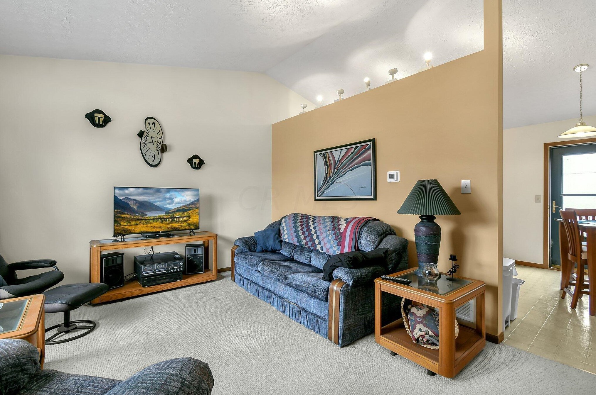 2364 Rolling Rock Dr, Columbus OH 43229-4780 exterior