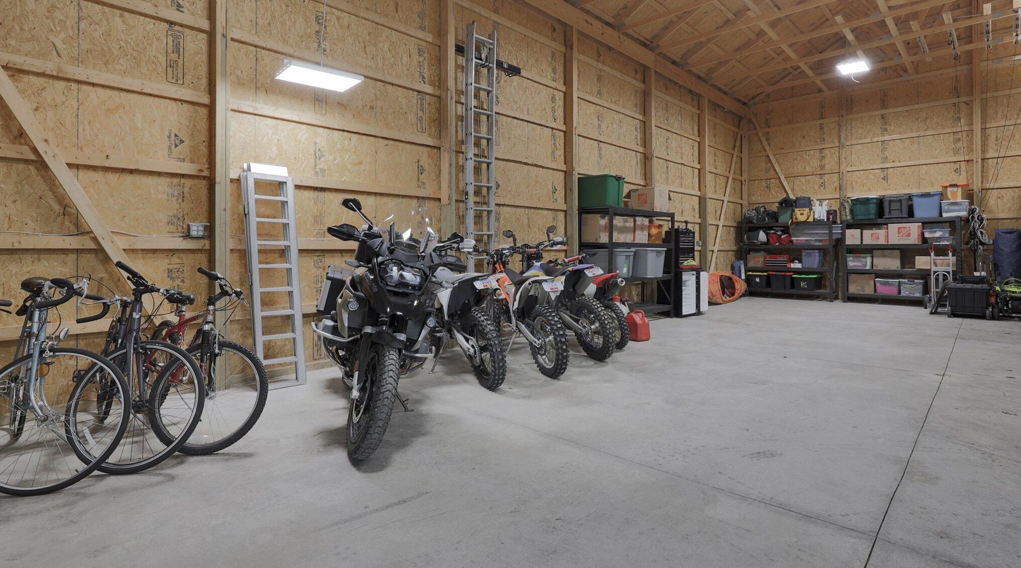 3163 Sarah Dr, Lancaster OH 43130-7866 exterior